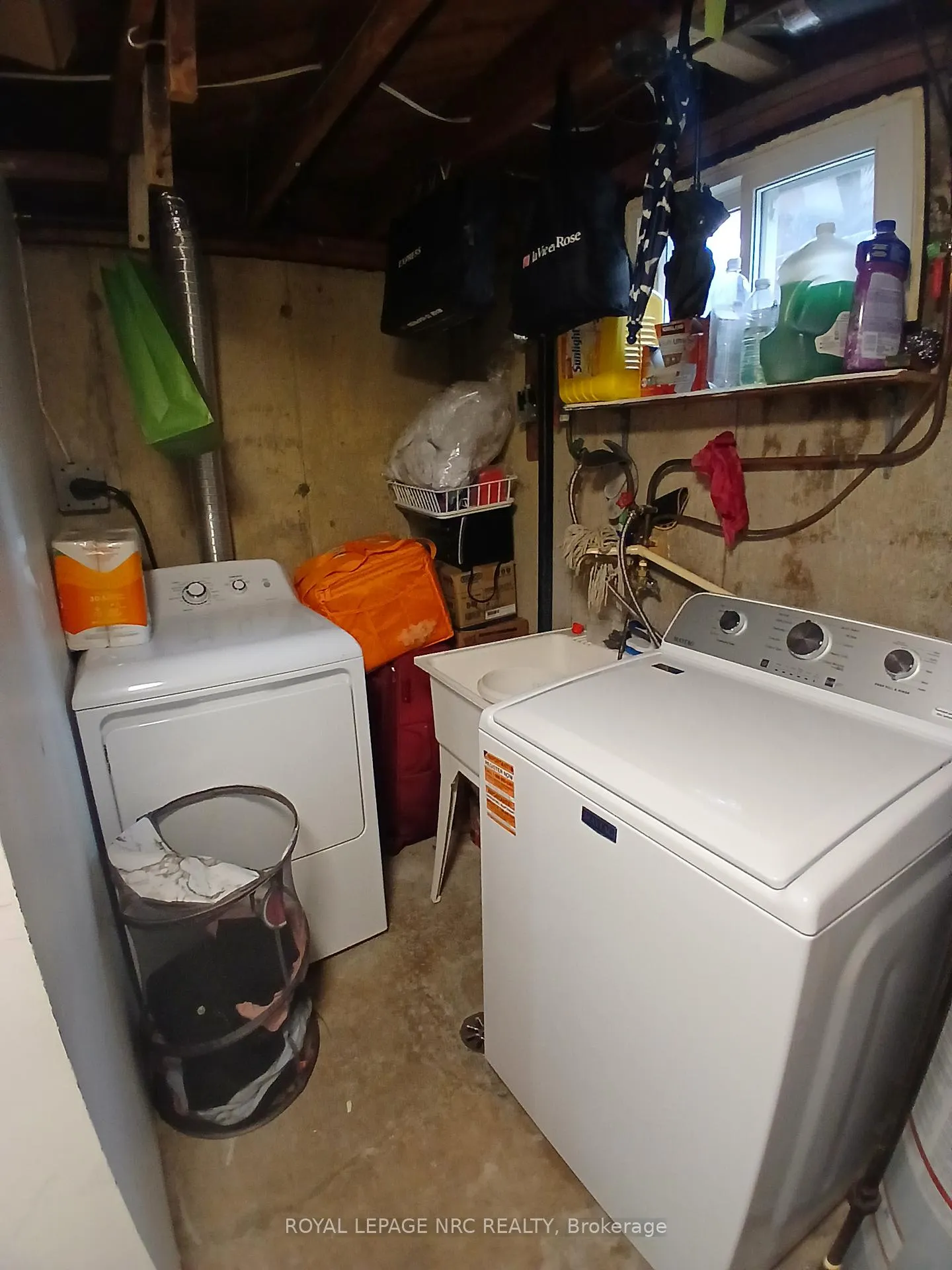Photo 8 of Unit Lower Unit, 6560 Leeming Street, Niagara Falls, Hospital — HOMEH
