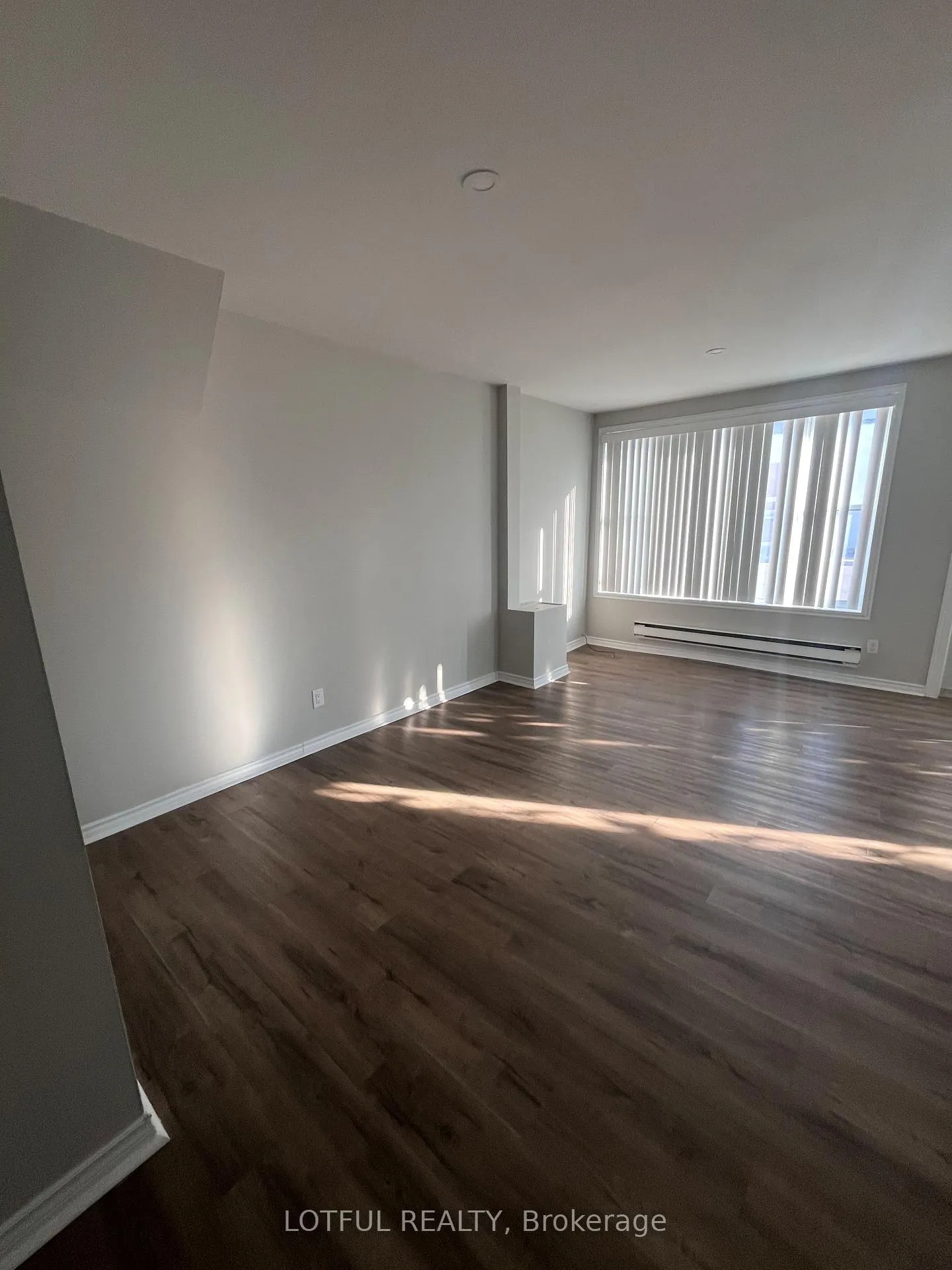 Photo 4 of Unit 5, 38 King Street, North Dundas, Chesterville — HOMEH