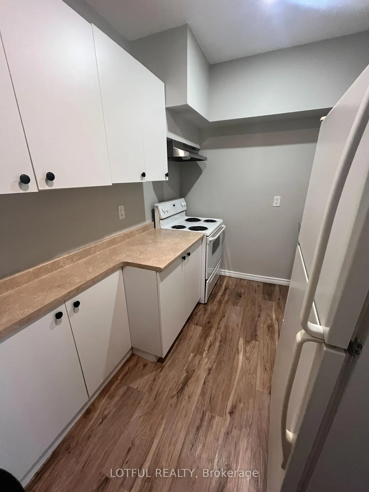 Photo 8 of Unit 5, 38 King Street, North Dundas, Chesterville — HOMEH