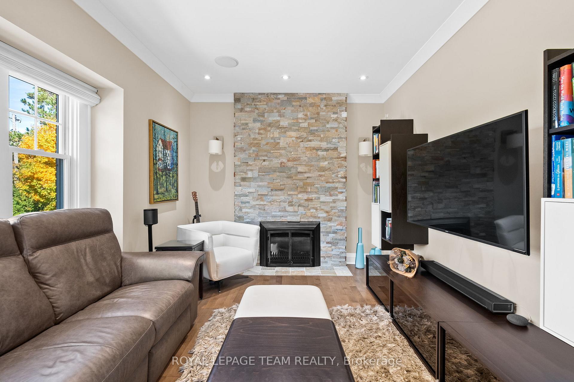 Photo 14 of 175 Springfield Road, Ottawa, Lindenlea — HOMEH