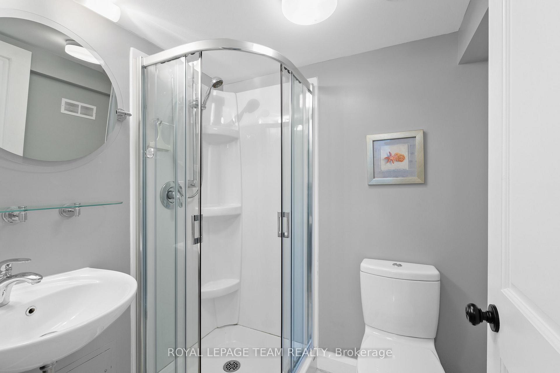 Photo 31 of 175 Springfield Road, Ottawa, Lindenlea — HOMEH