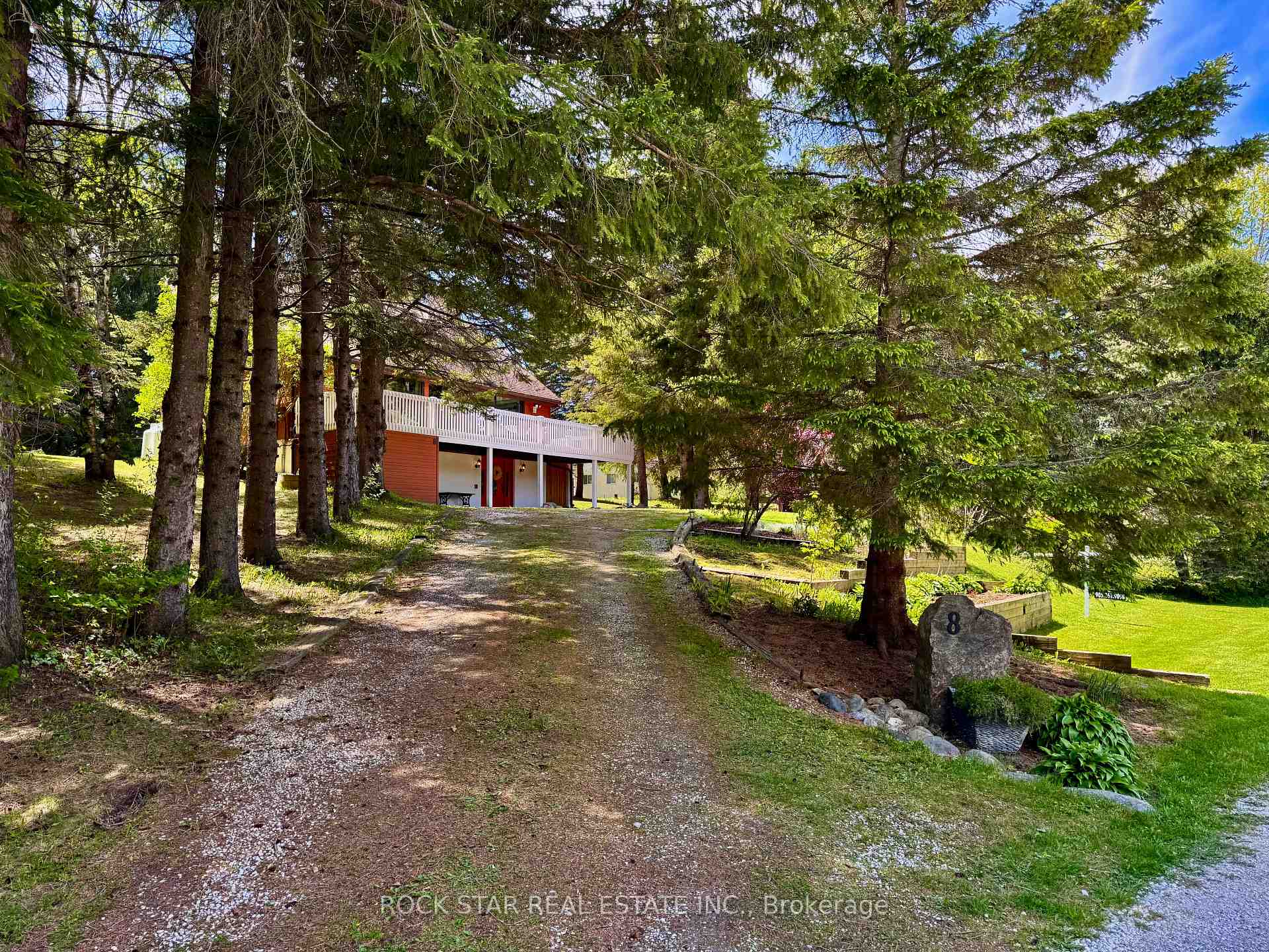 Photo 6 of 8 Pine River Crescent, Mulmur, Rural Mulmur — HOMEH