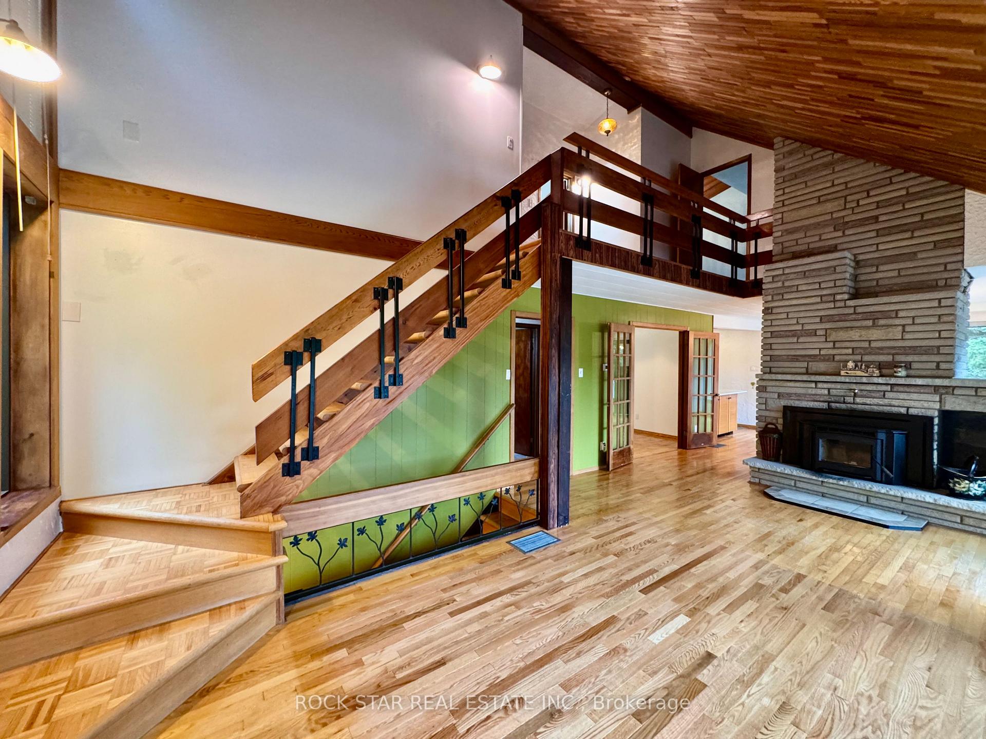 Photo 8 of 8 Pine River Crescent, Mulmur, Rural Mulmur — HOMEH