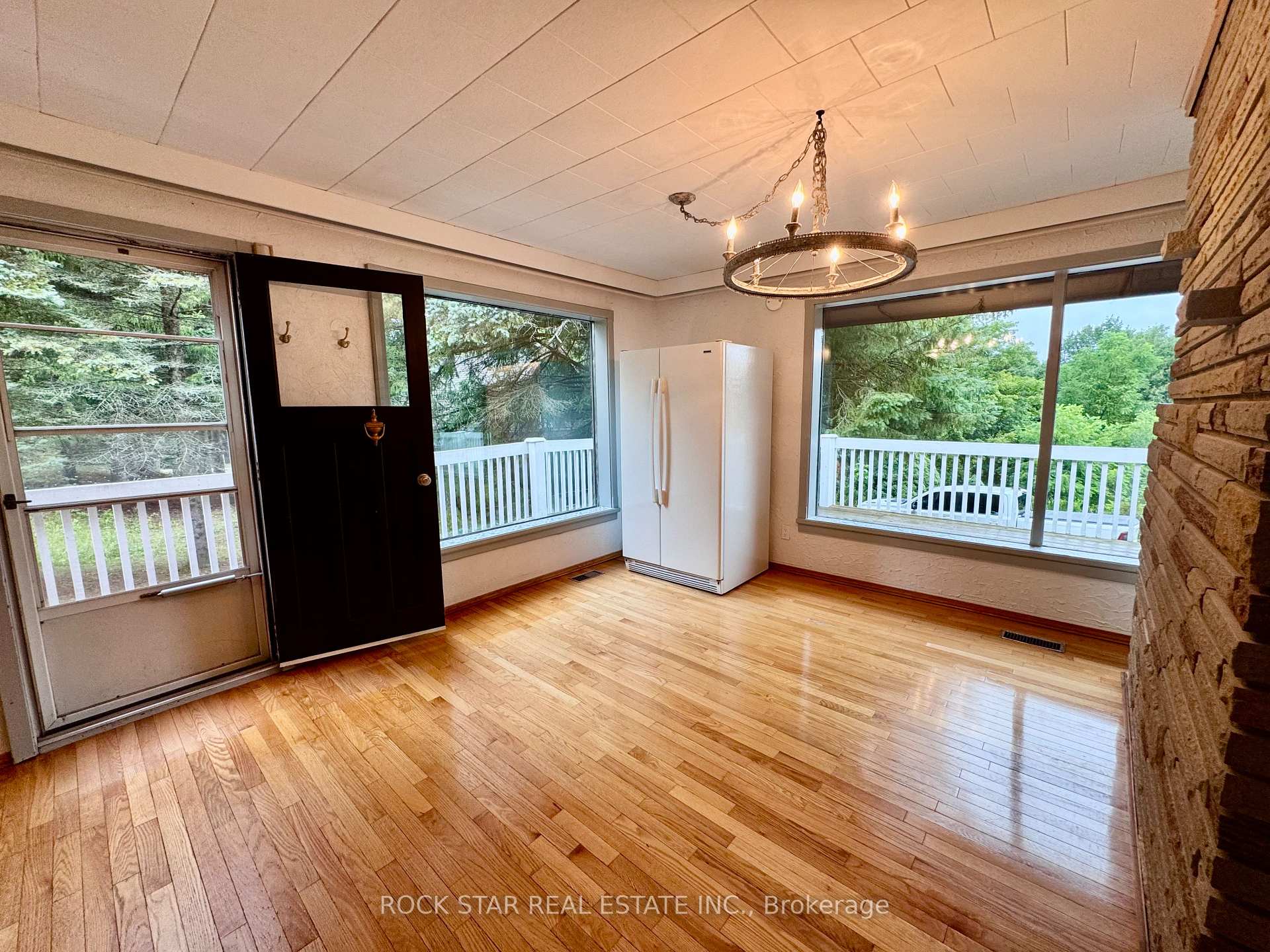 Photo 12 of 8 Pine River Crescent, Mulmur, Rural Mulmur — HOMEH