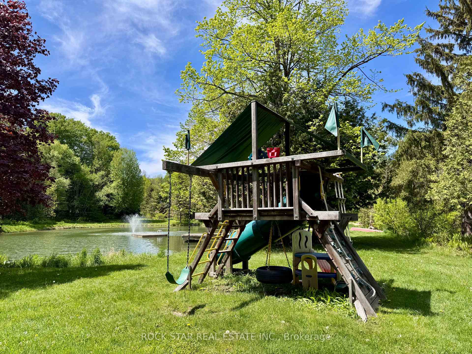 Photo 36 of 8 Pine River Crescent, Mulmur, Rural Mulmur — HOMEH