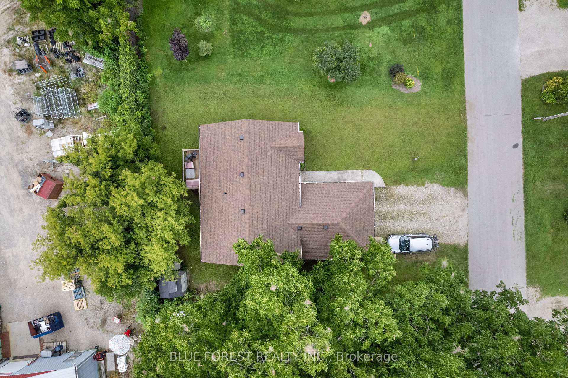 Photo 3 of 8 Elgin Street, Newbury — HOMEH