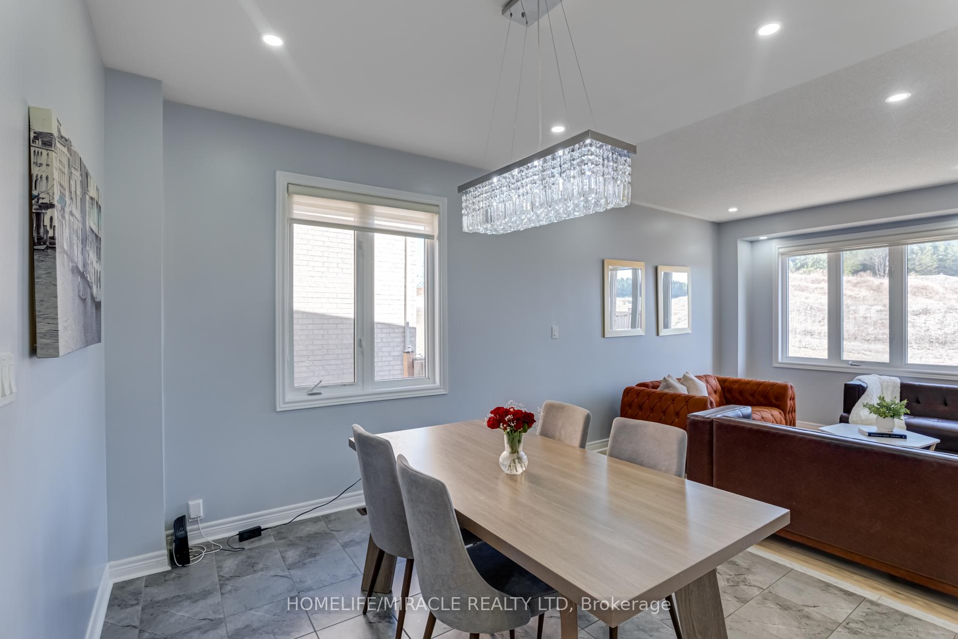 Photo 6 of 57 Sutcliffe Way, New Tecumseth, Alliston — HOMEH