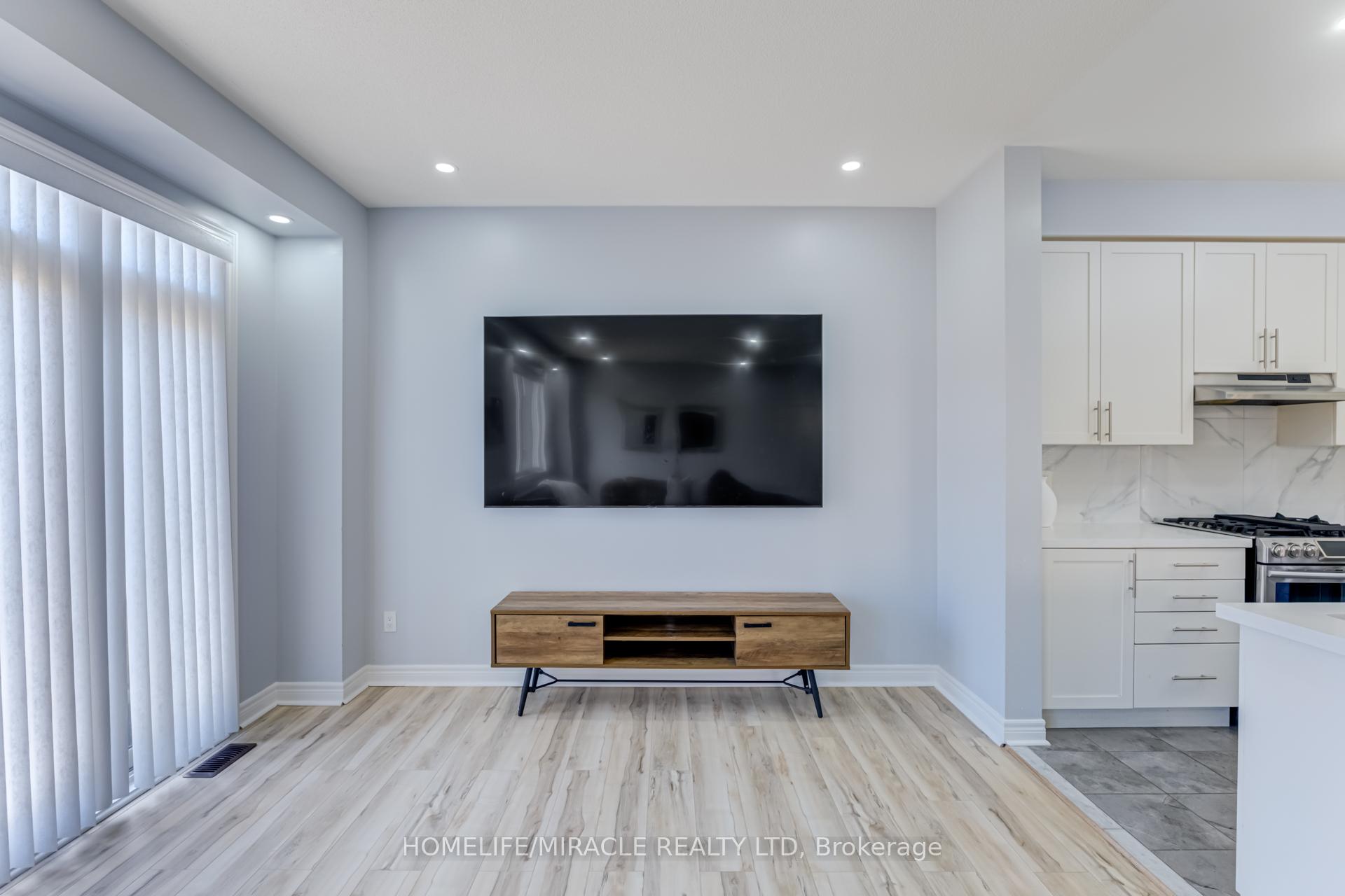 Photo 14 of 57 Sutcliffe Way, New Tecumseth, Alliston — HOMEH