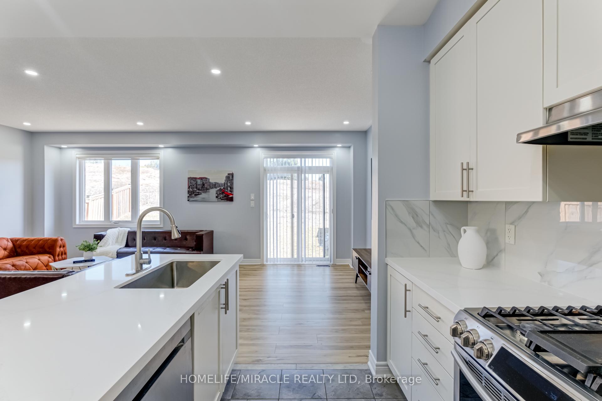 Photo 18 of 57 Sutcliffe Way, New Tecumseth, Alliston — HOMEH