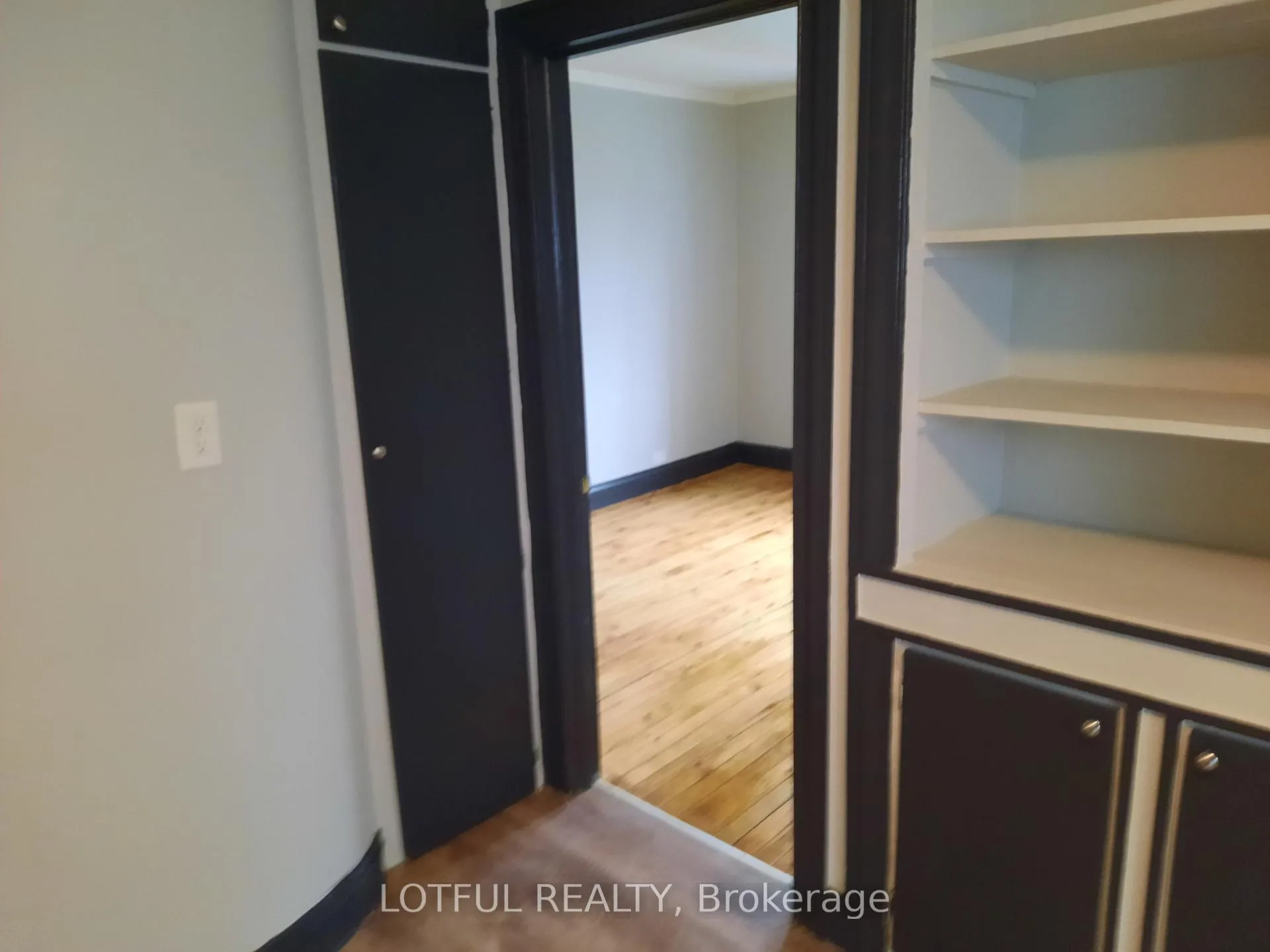 Photo 14 of Unit 5, 31 Main Street, North Dundas, Chesterville — HOMEH