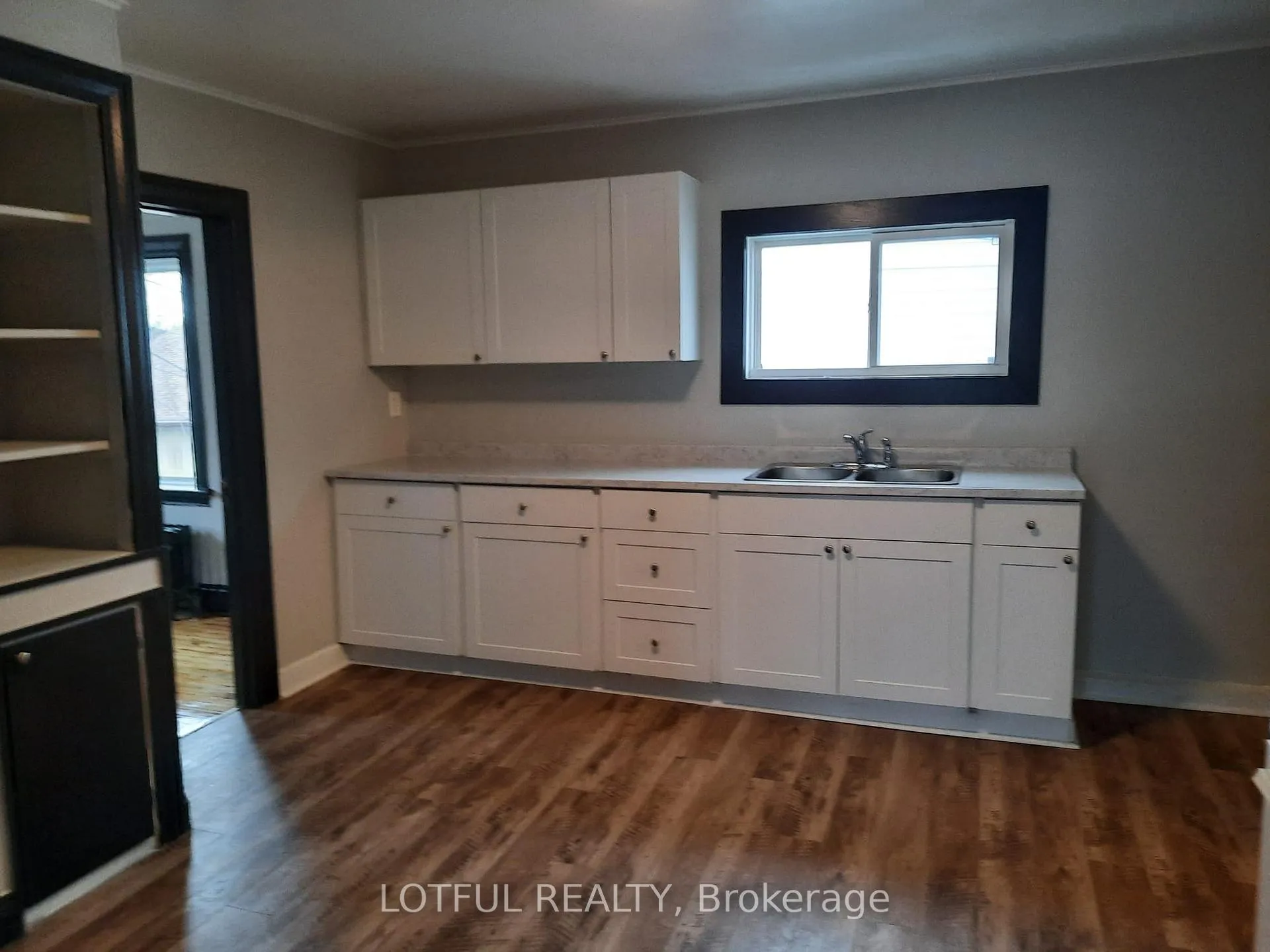 Photo 22 of Unit 5, 31 Main Street, North Dundas, Chesterville — HOMEH