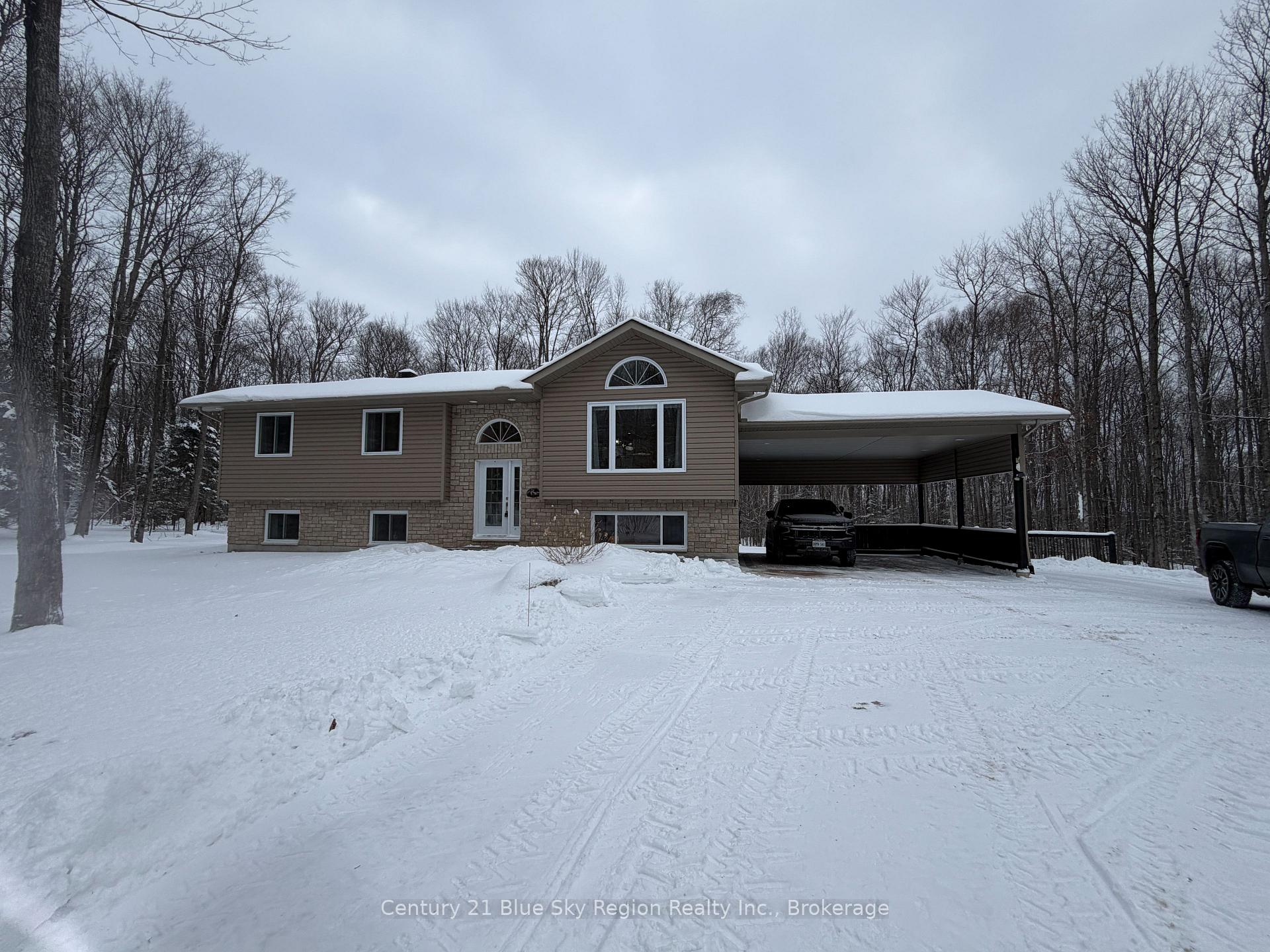 Photo 2 of 176 Ski Hill Road, Nipissing — HOMEH