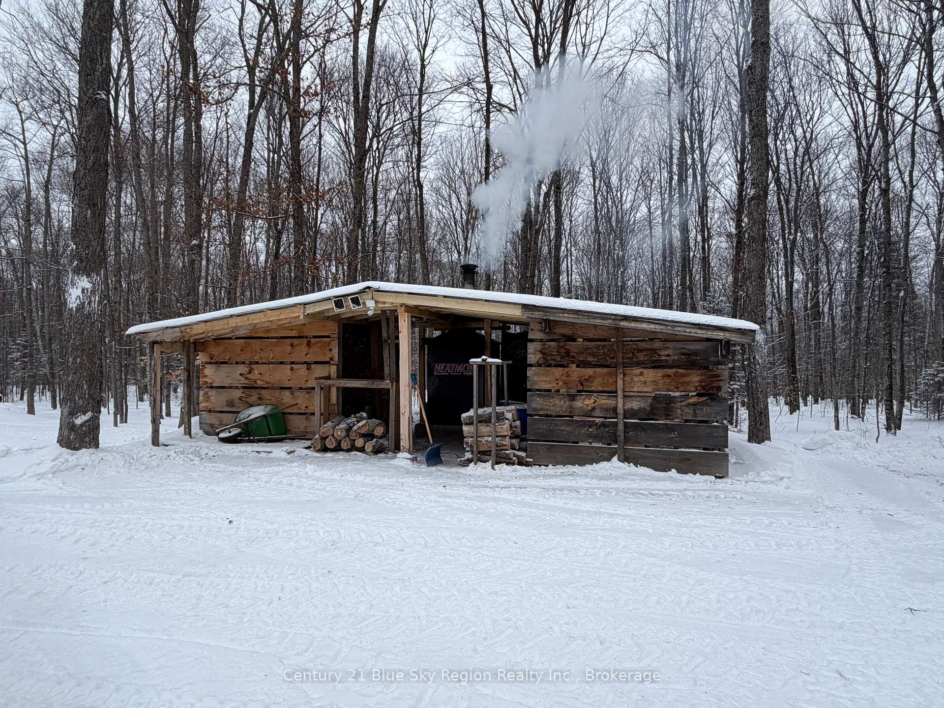 Photo 5 of 176 Ski Hill Road, Nipissing — HOMEH