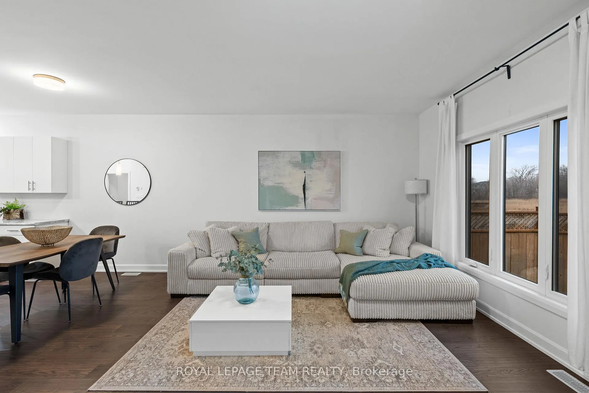 Photo 18 of 454 Arora Crescent, North Dundas, Winchester — HOMEH