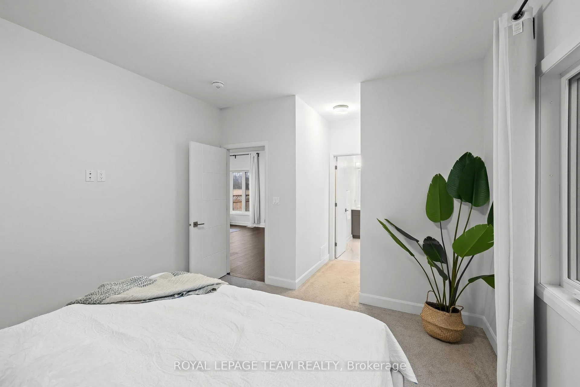 Photo 22 of 454 Arora Crescent, North Dundas, Winchester — HOMEH