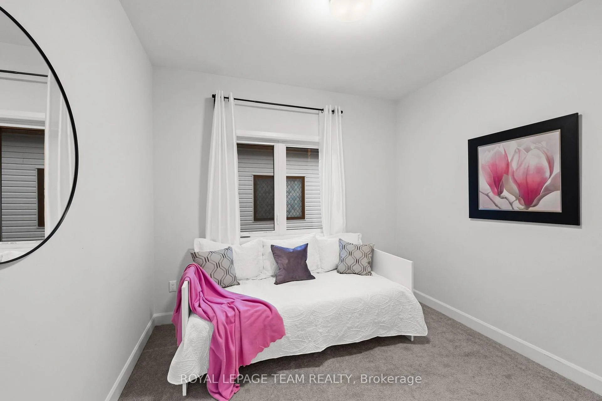 Photo 24 of 454 Arora Crescent, North Dundas, Winchester — HOMEH