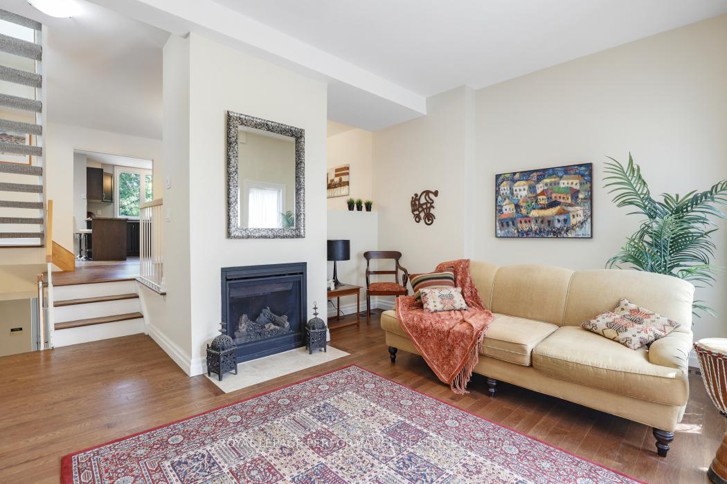 Photo 12 of 177 Crichton Street, Ottawa, New Edinburgh — HOMEH