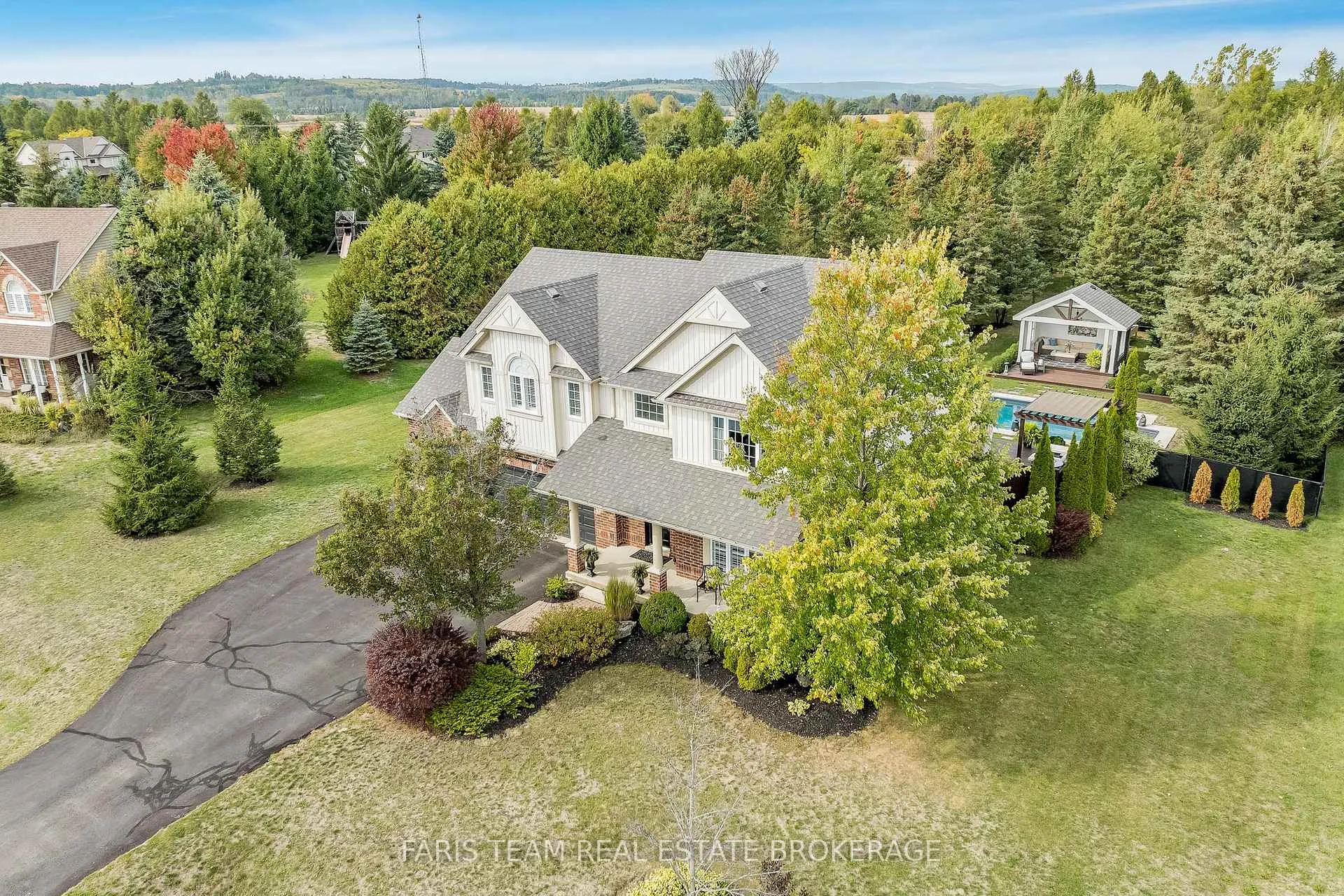 Photo 3 of 6 Somerville Crescent, Mulmur, Rural Mulmur — HOMEH