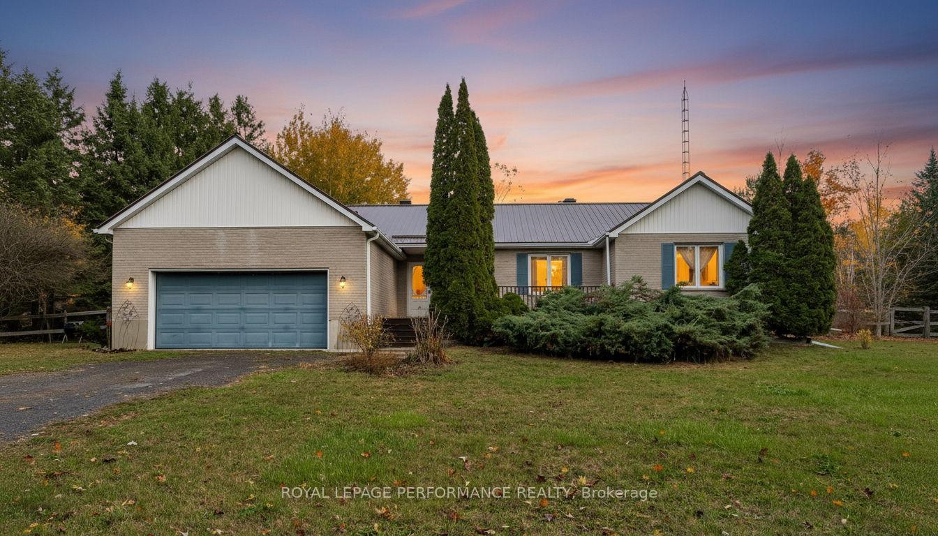 Photo 1 of 3781 Delorme Crescent, North Glengarry, North Glengarry (Kenyon) Twp — HOMEH