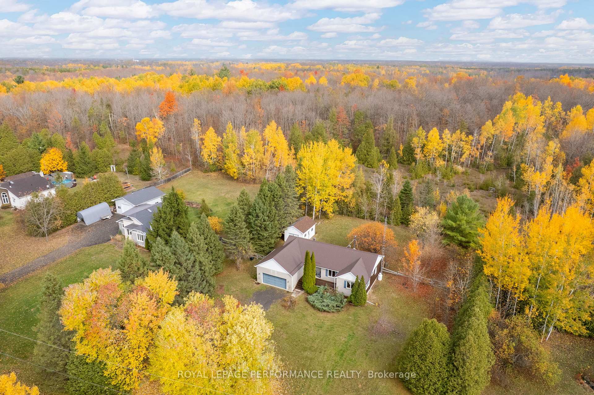Photo 43 of 3781 Delorme Crescent, North Glengarry, North Glengarry (Kenyon) Twp — HOMEH