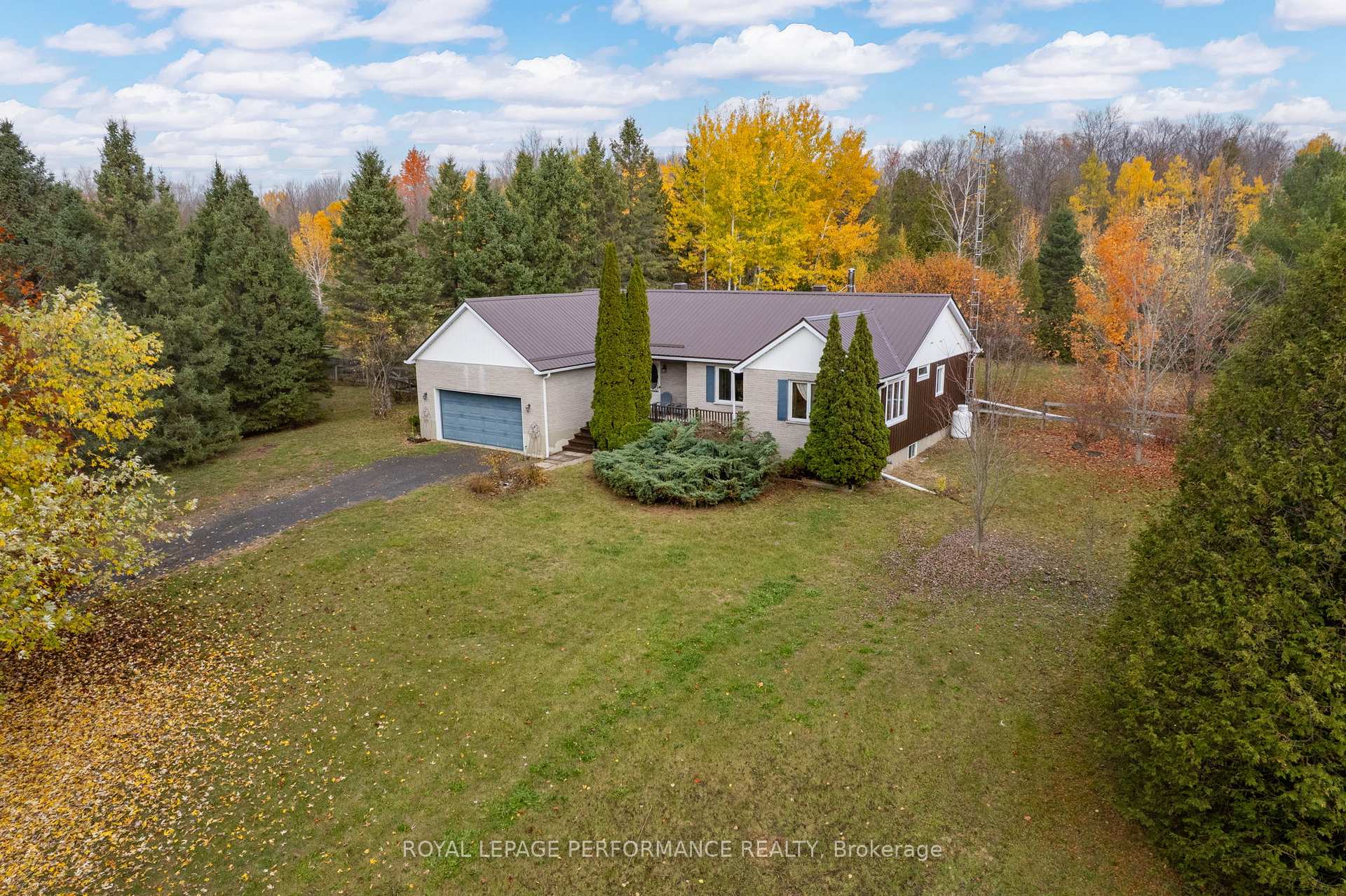 Photo 48 of 3781 Delorme Crescent, North Glengarry, North Glengarry (Kenyon) Twp — HOMEH