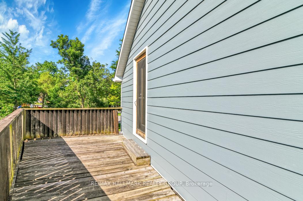 Photo 26 of 33 Rockcliffe Way, Ottawa, Lindenlea — HOMEH