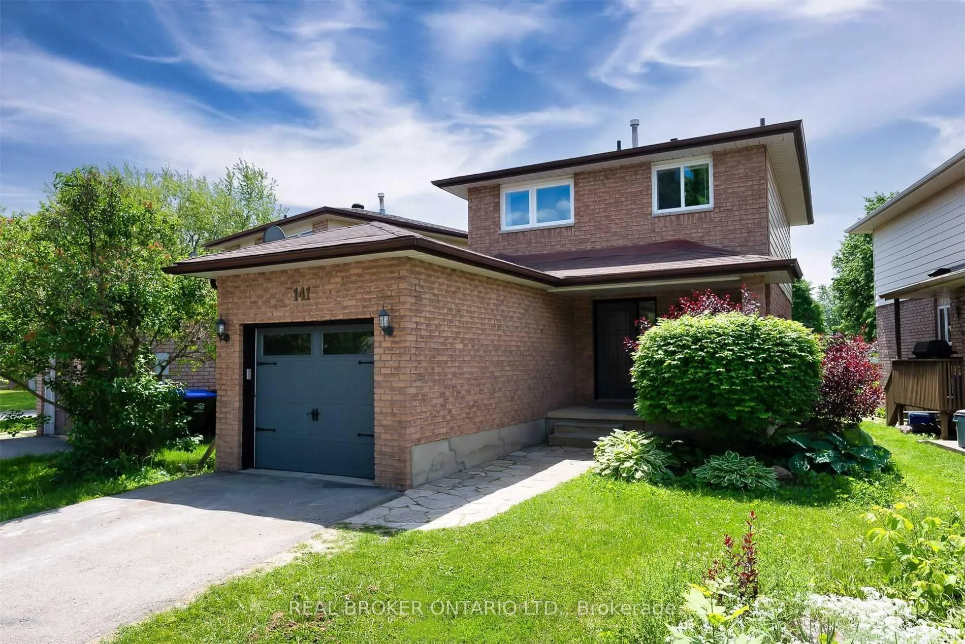 Photo 2 of 141 Cunningham Drive, New Tecumseth, Alliston — HOMEH