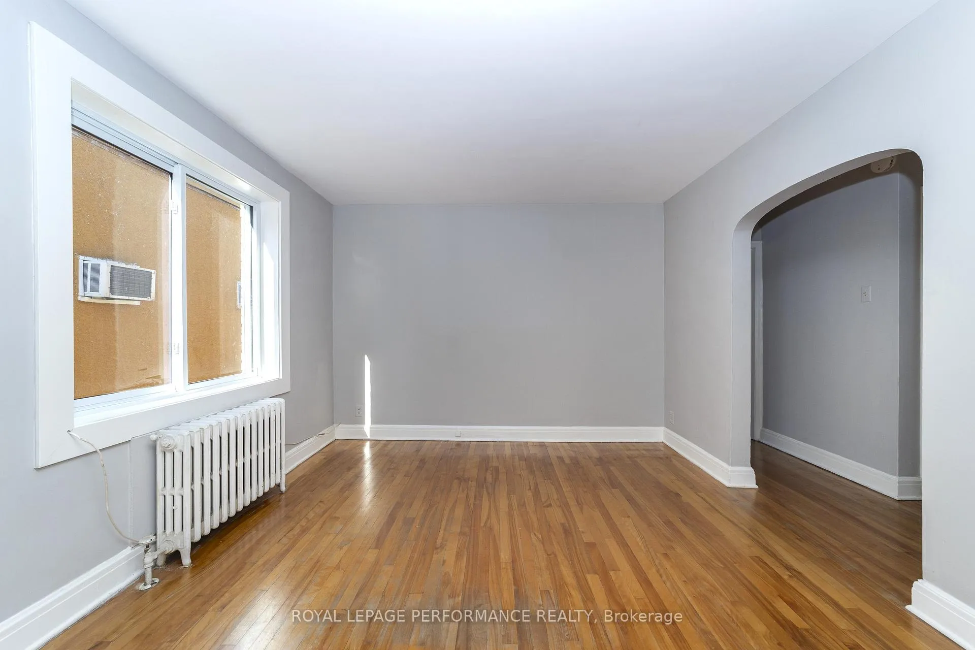 Photo 5 of Unit A, 17 Springfield Road, Ottawa, Lindenlea — HOMEH