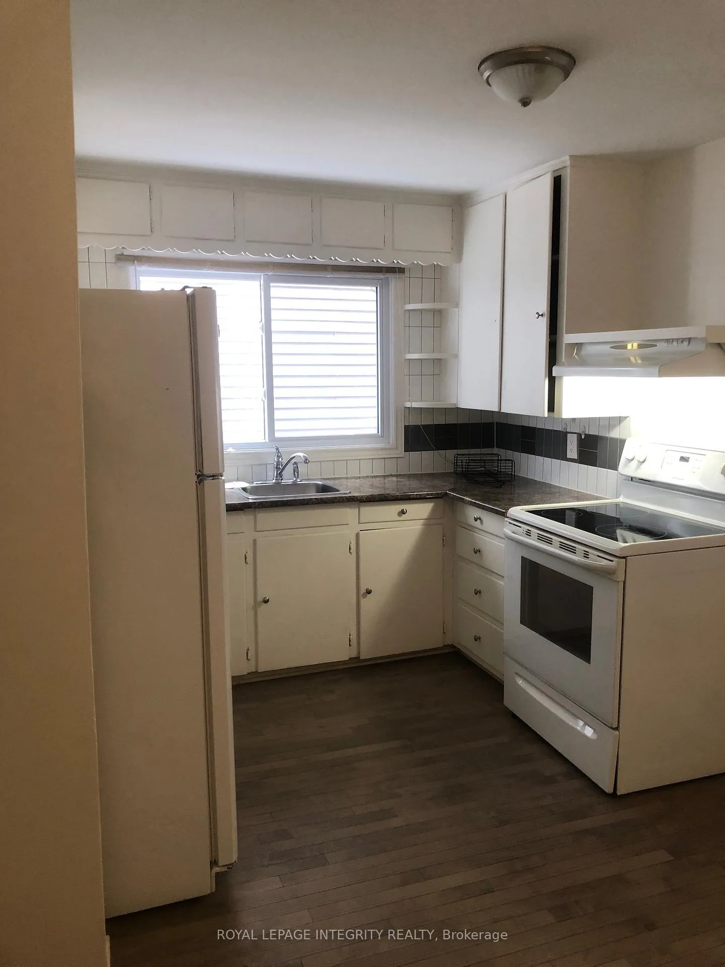 Photo 5 of 129 Pamilla Street, Ottawa, West Centre Town — HOMEH