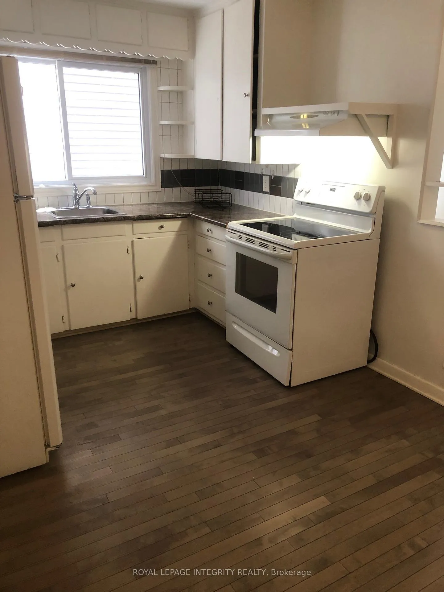 Photo 7 of 129 Pamilla Street, Ottawa, West Centre Town — HOMEH