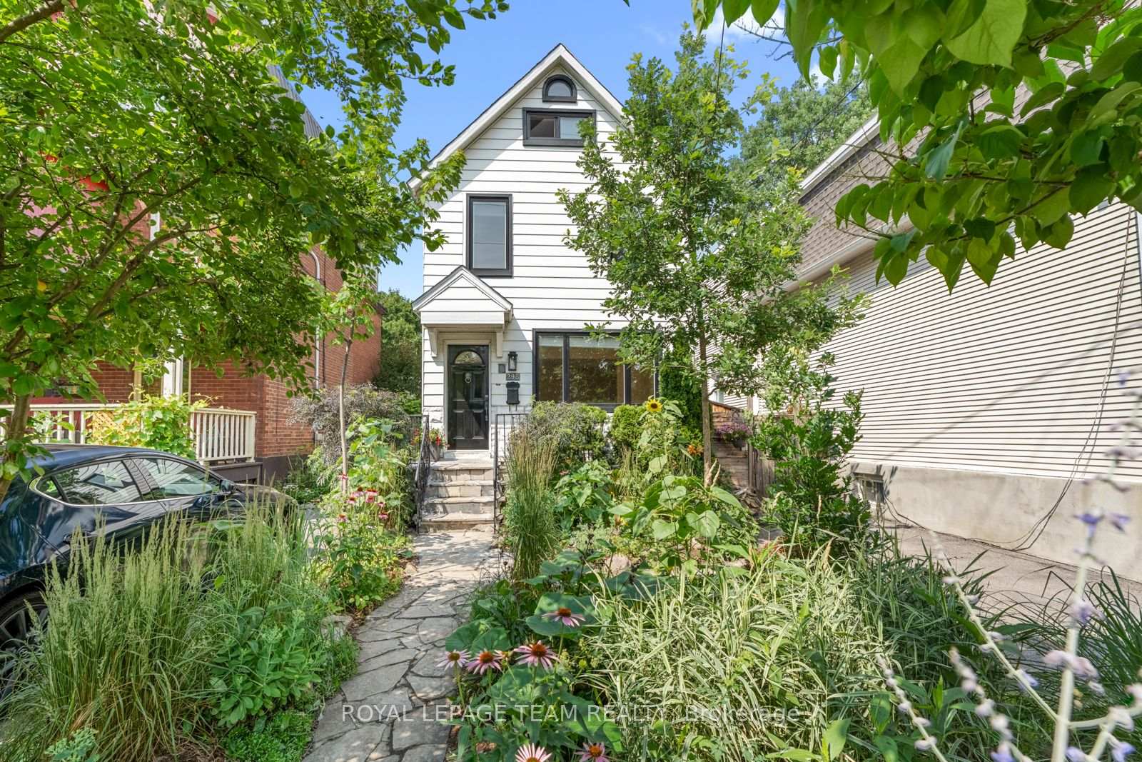 Photo 24 of 298 Mackay Street, Ottawa, Lindenlea — HOMEH