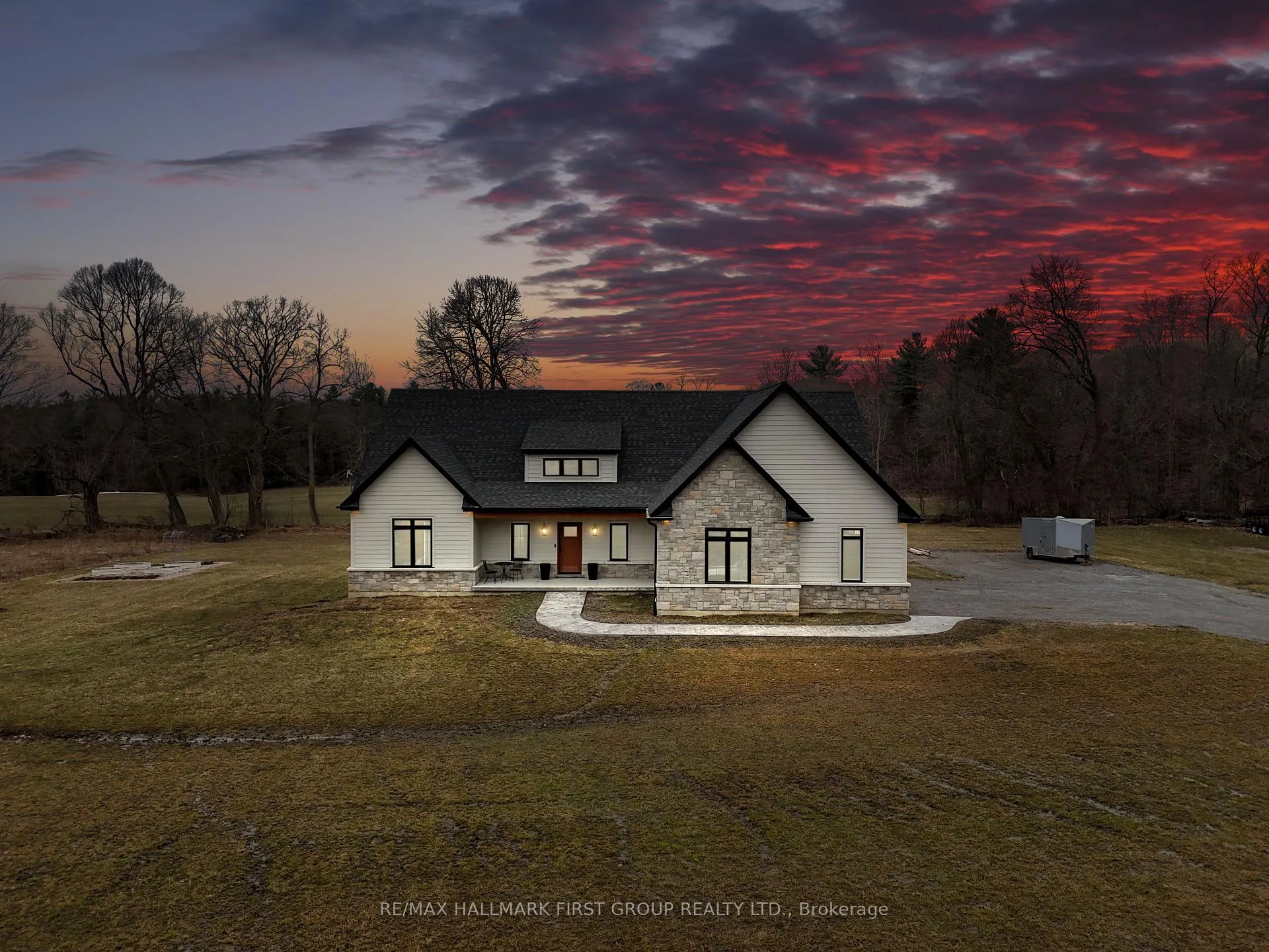 Photo 1 of 3914 Kennedy Road, Hamilton Township, Rural Hamilton — HOMEH