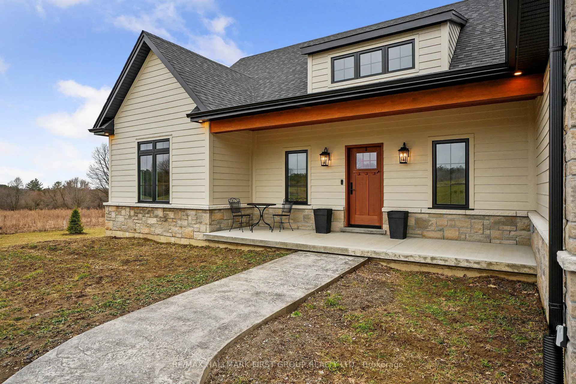 Photo 4 of 3914 Kennedy Road, Hamilton Township, Rural Hamilton — HOMEH
