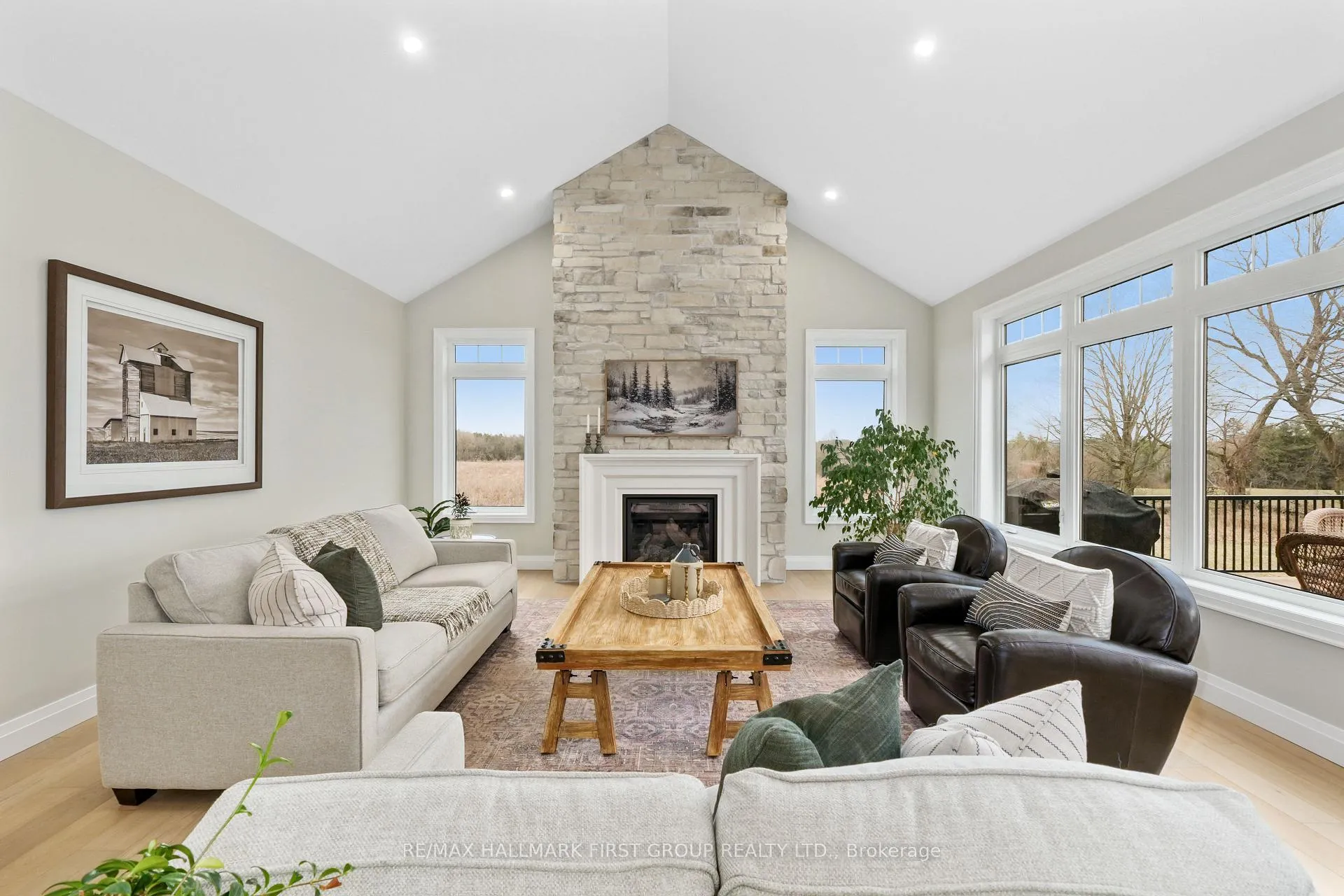 Photo 8 of 3914 Kennedy Road, Hamilton Township, Rural Hamilton — HOMEH