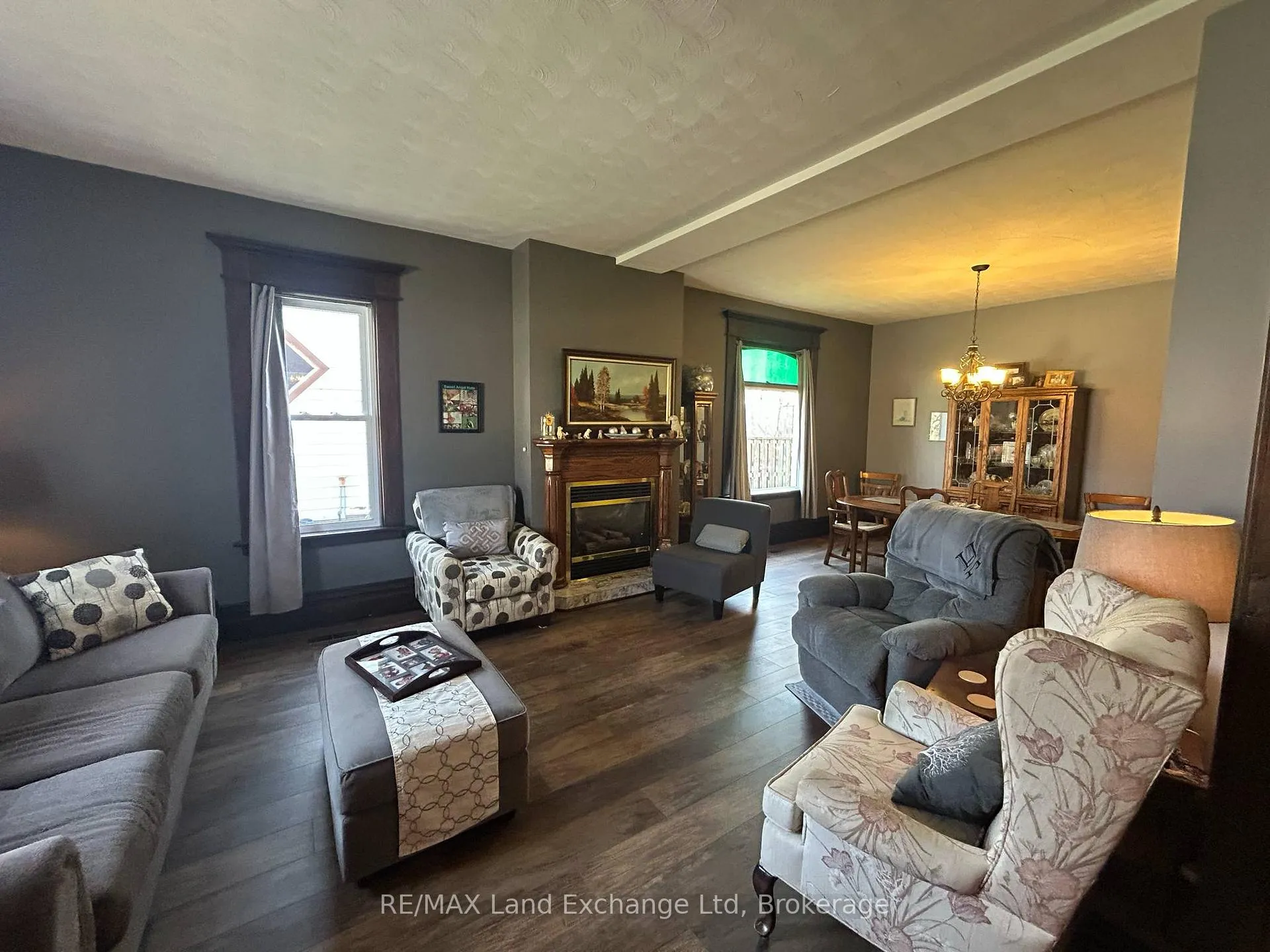 Photo 5 of 327 Frances Street, North Huron, Wingham — HOMEH