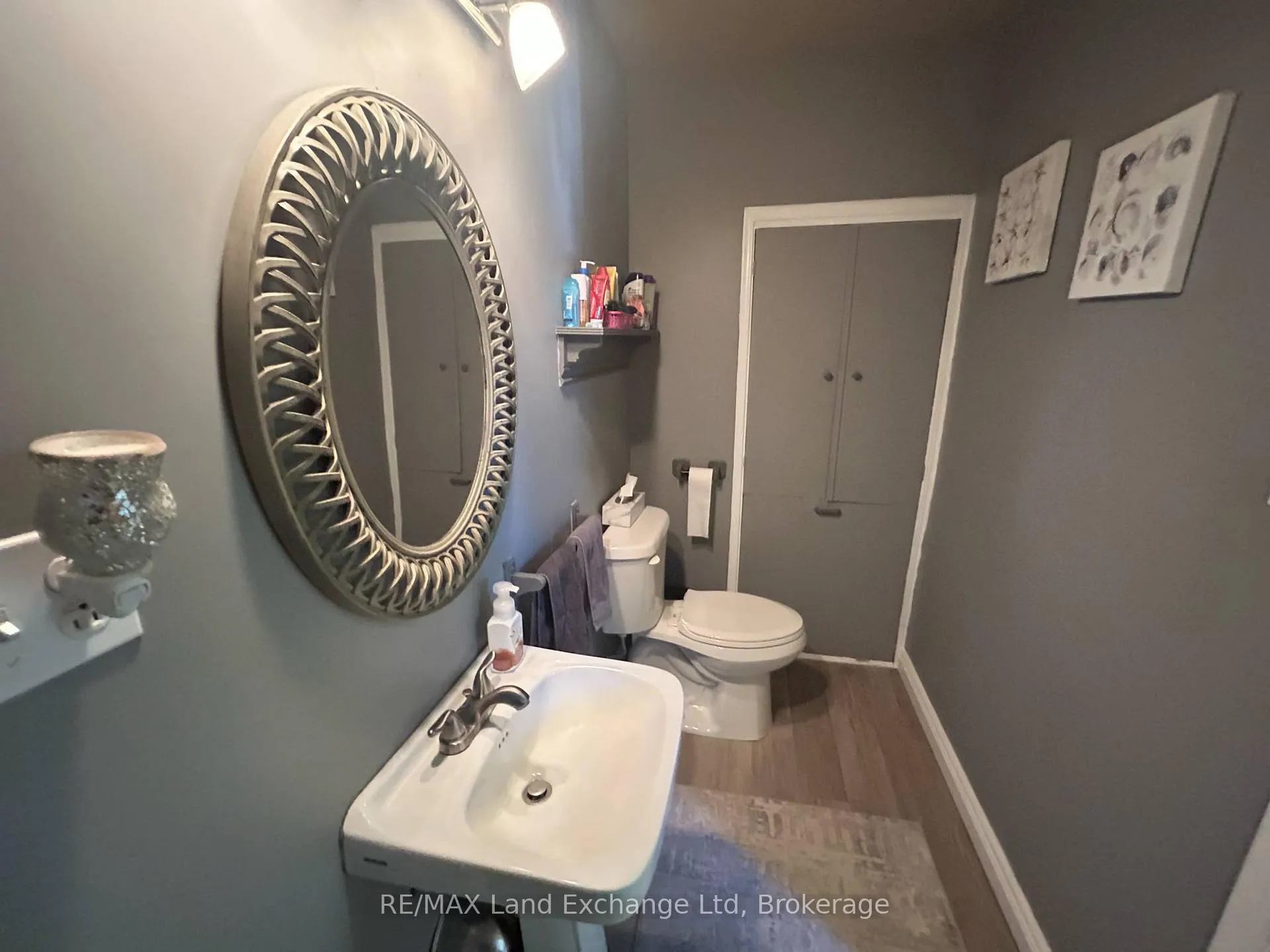 Photo 16 of 327 Frances Street, North Huron, Wingham — HOMEH