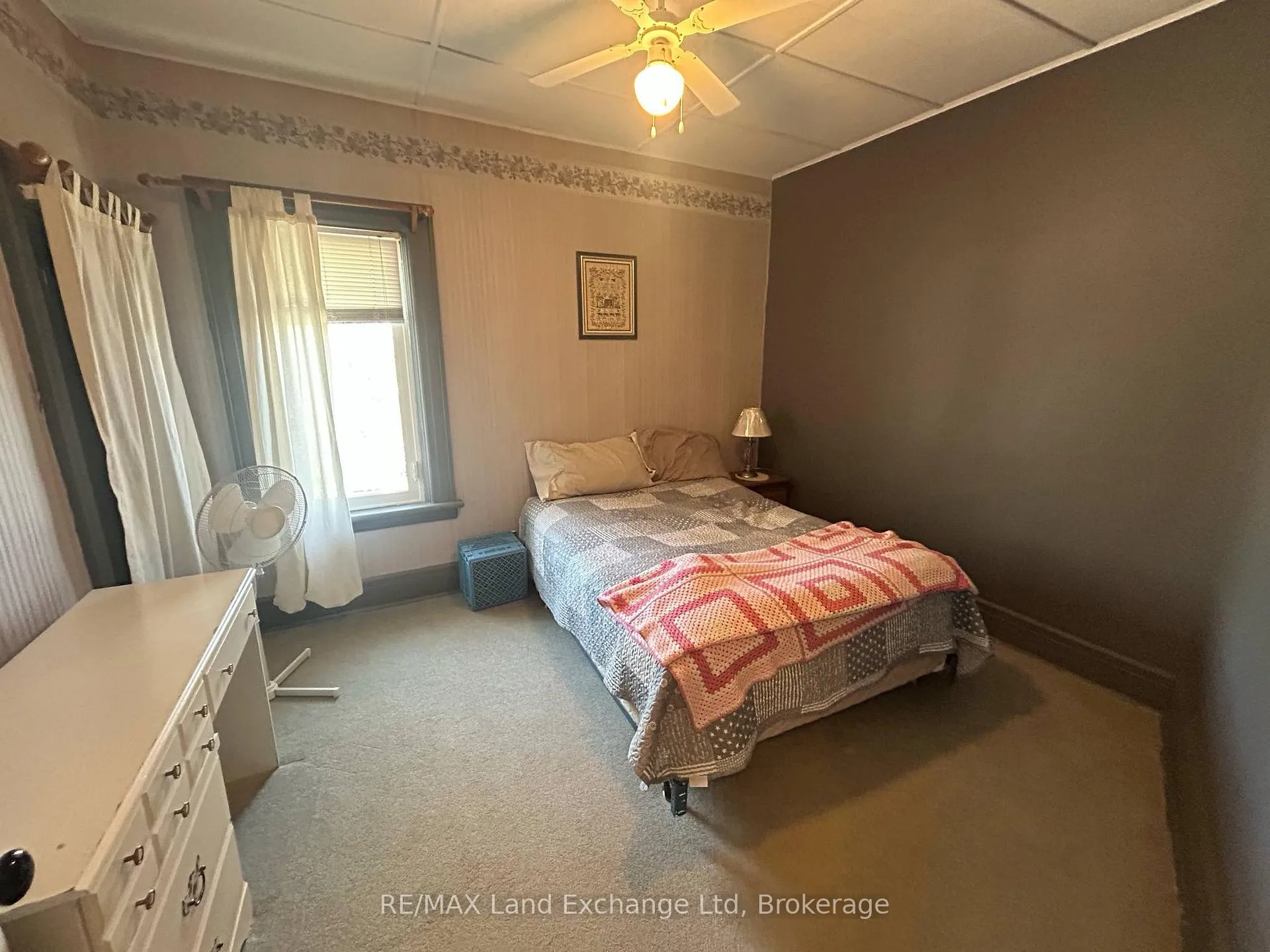 Photo 23 of 327 Frances Street, North Huron, Wingham — HOMEH