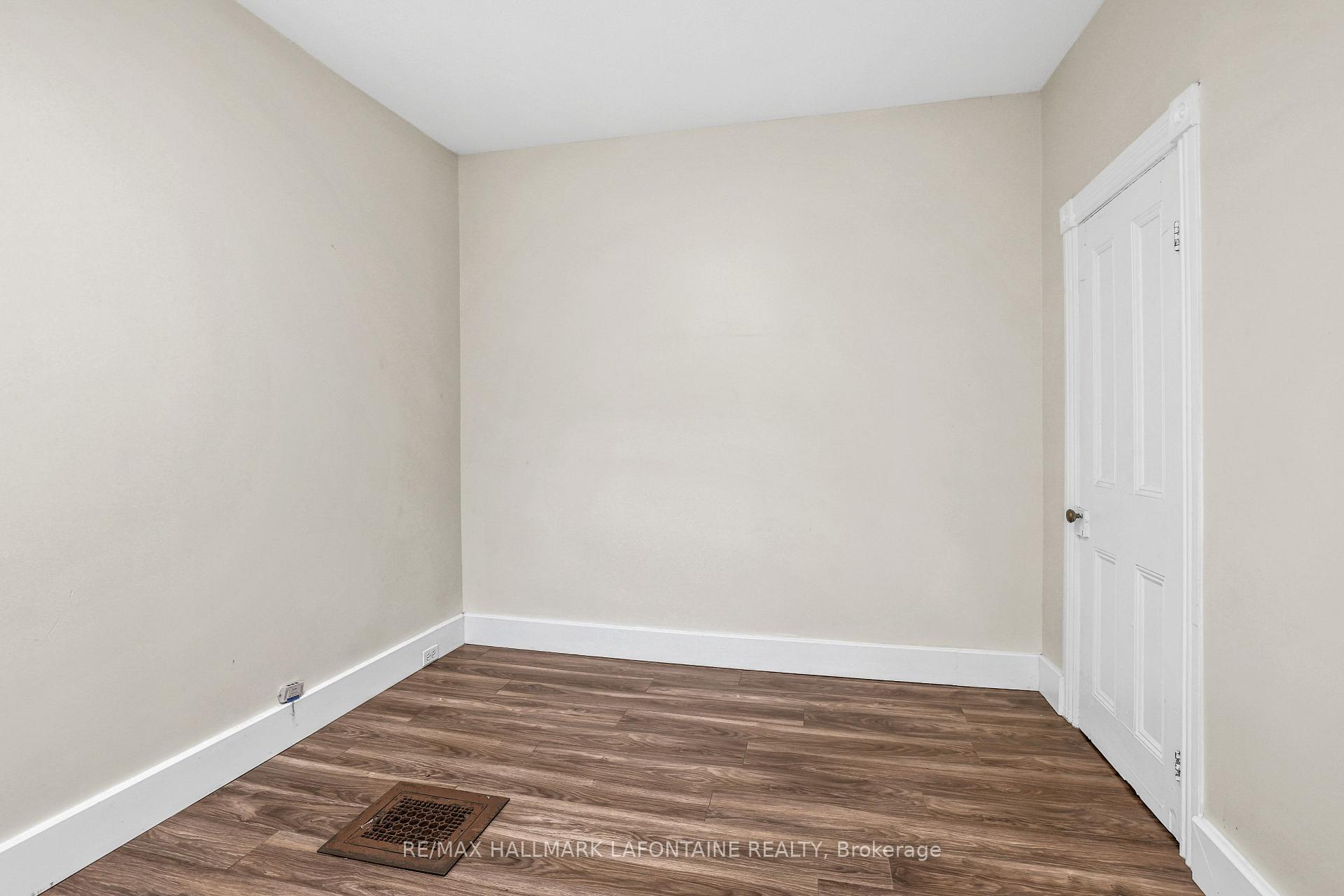 Photo 18 of Unit 2, 340 Mackay Street, Ottawa, Lindenlea — HOMEH