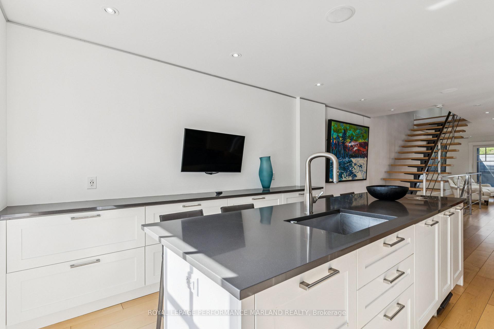 Photo 6 of 67 Rideau Terrace, Ottawa, Lindenlea — HOMEH