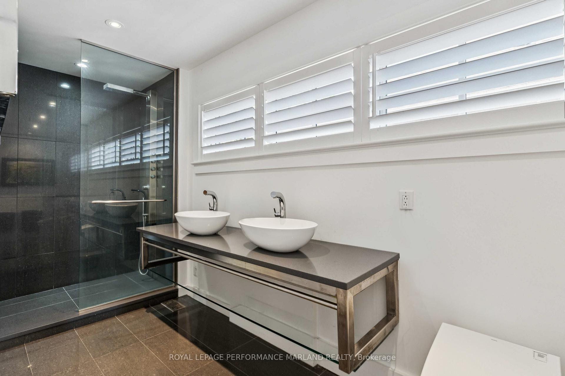 Photo 32 of 67 Rideau Terrace, Ottawa, Lindenlea — HOMEH