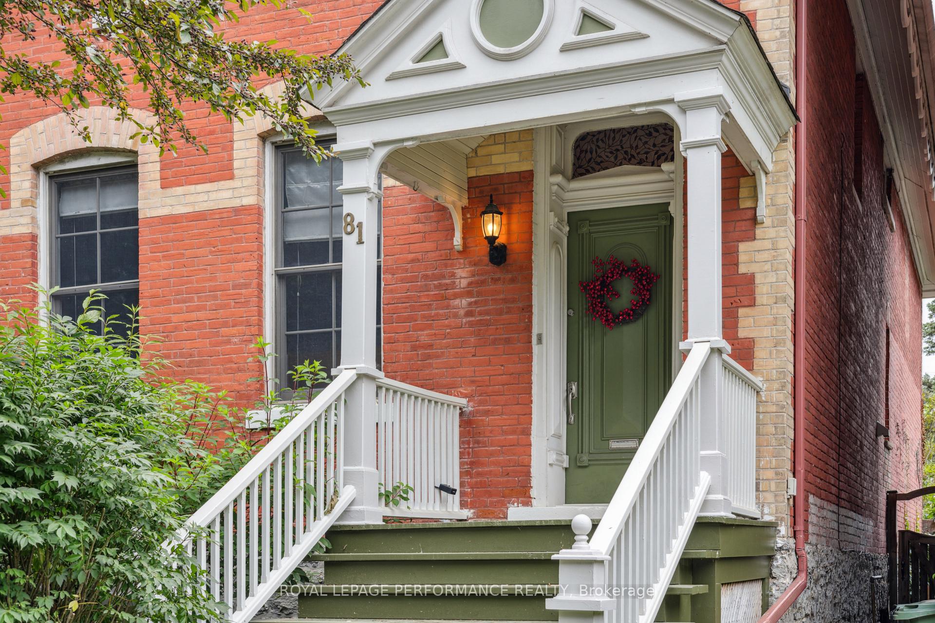 Photo 2 of 81 MacKay Street, Ottawa, New Edinburgh — HOMEH
