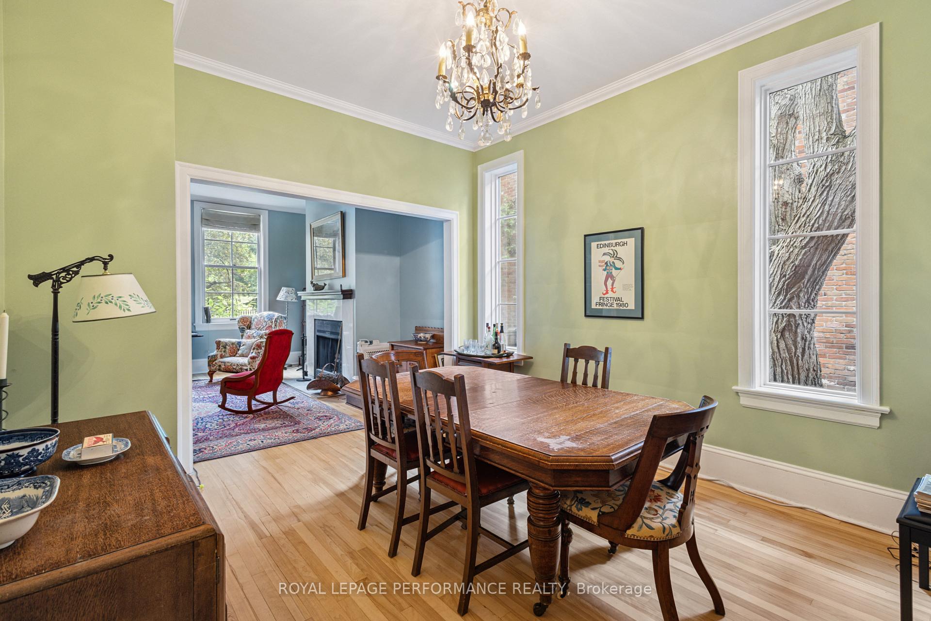 Photo 8 of 81 MacKay Street, Ottawa, New Edinburgh — HOMEH