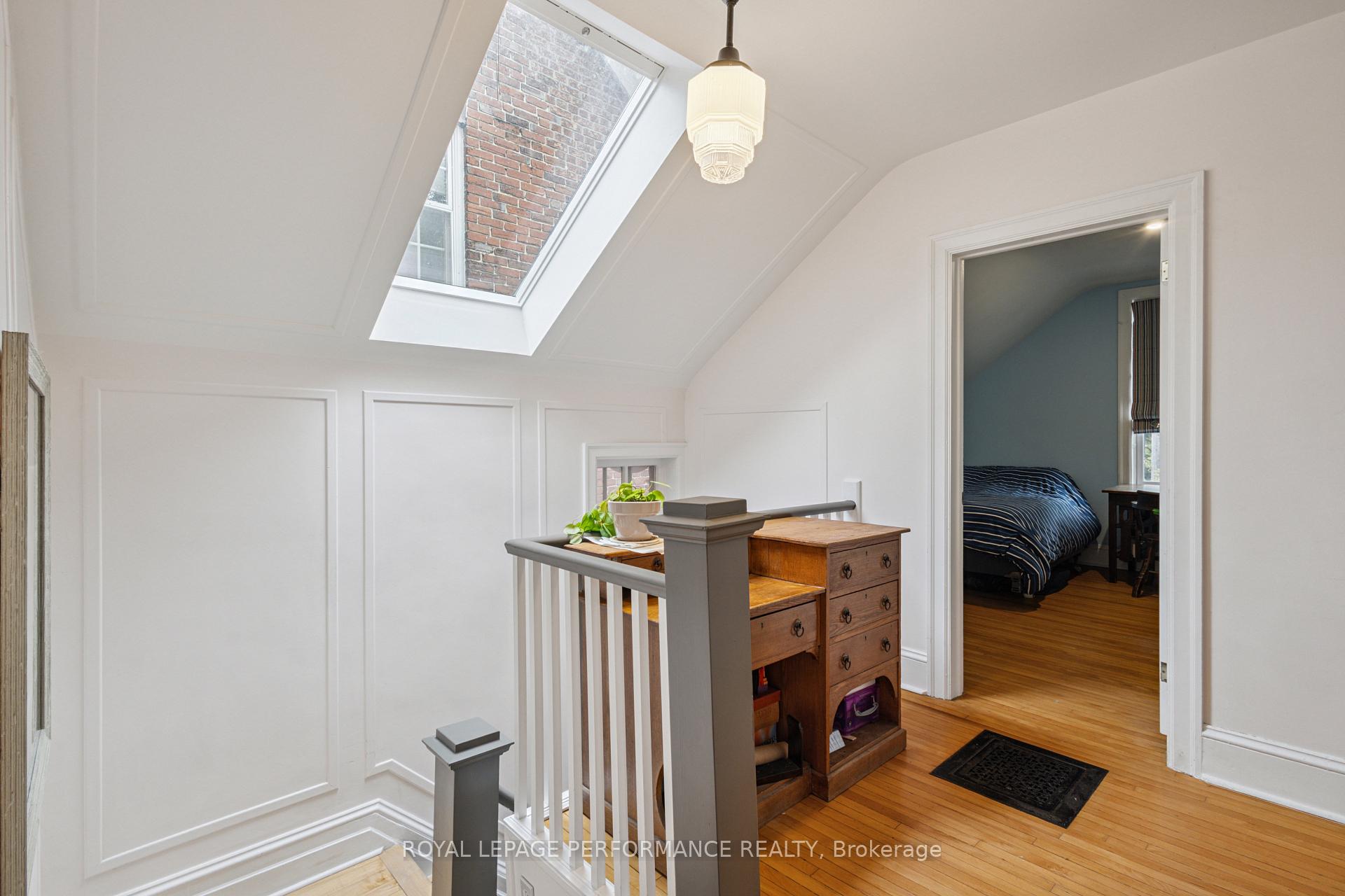 Photo 20 of 81 MacKay Street, Ottawa, New Edinburgh — HOMEH