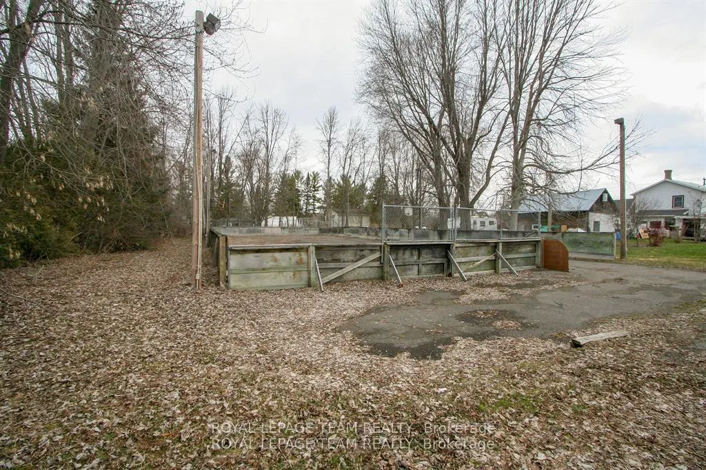 Photo 3 of 10519 Kerrs Ridge Road, North Dundas, North Dundas (Mountain) Twp — HOMEH
