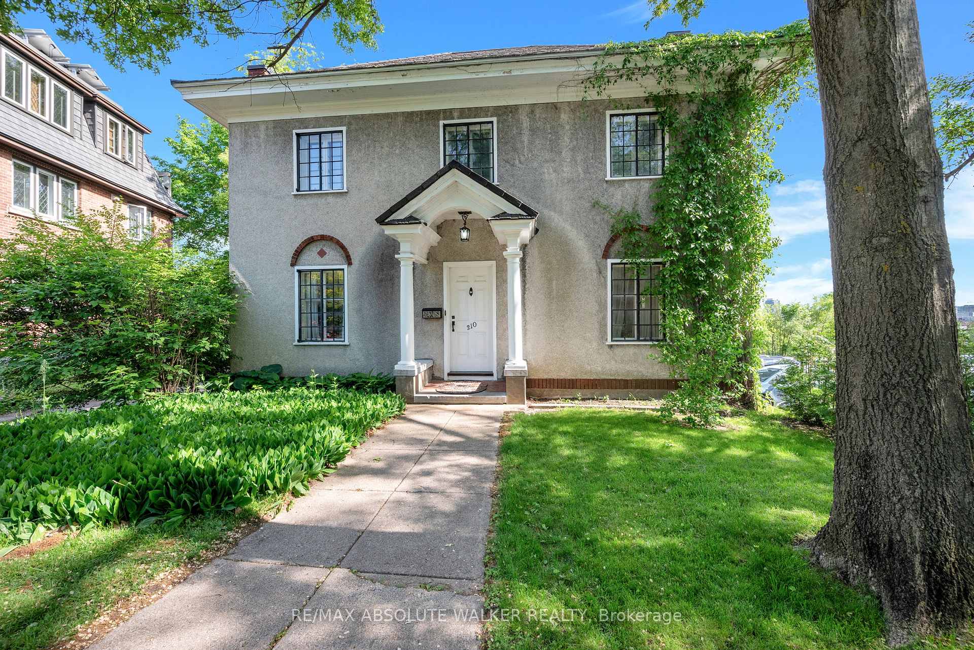 Photo 2 of 210 Rideau Terrace, Ottawa, Lindenlea — HOMEH