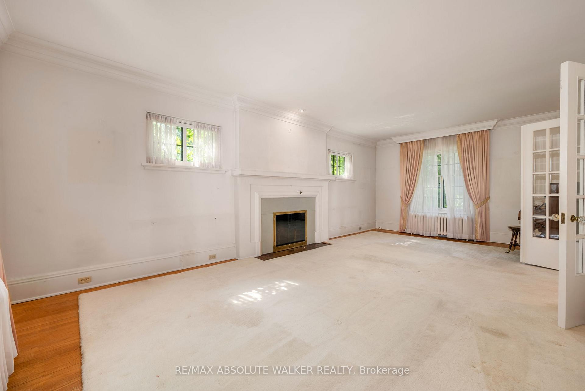 Photo 9 of 210 Rideau Terrace, Ottawa, Lindenlea — HOMEH