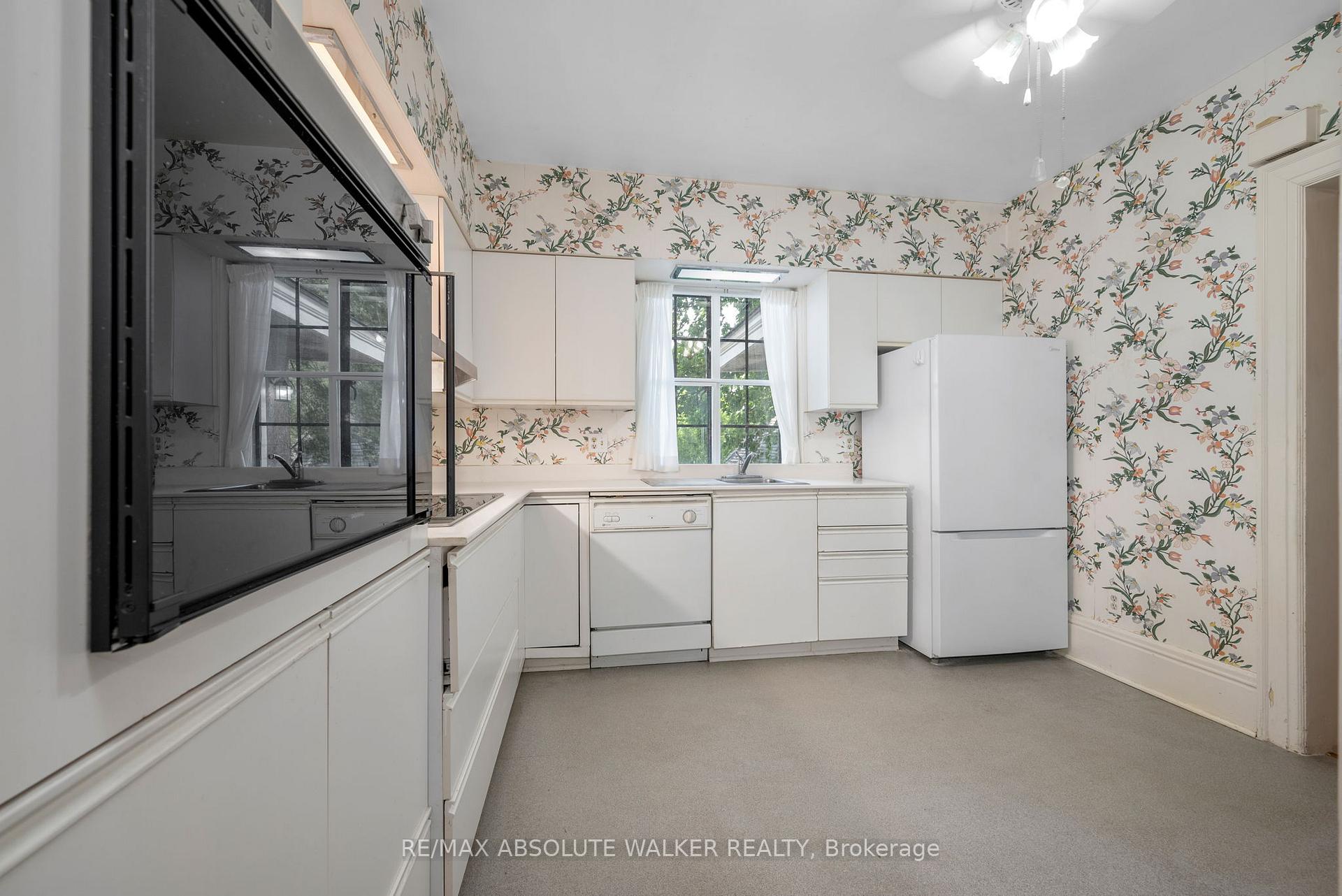 Photo 10 of 210 Rideau Terrace, Ottawa, Lindenlea — HOMEH