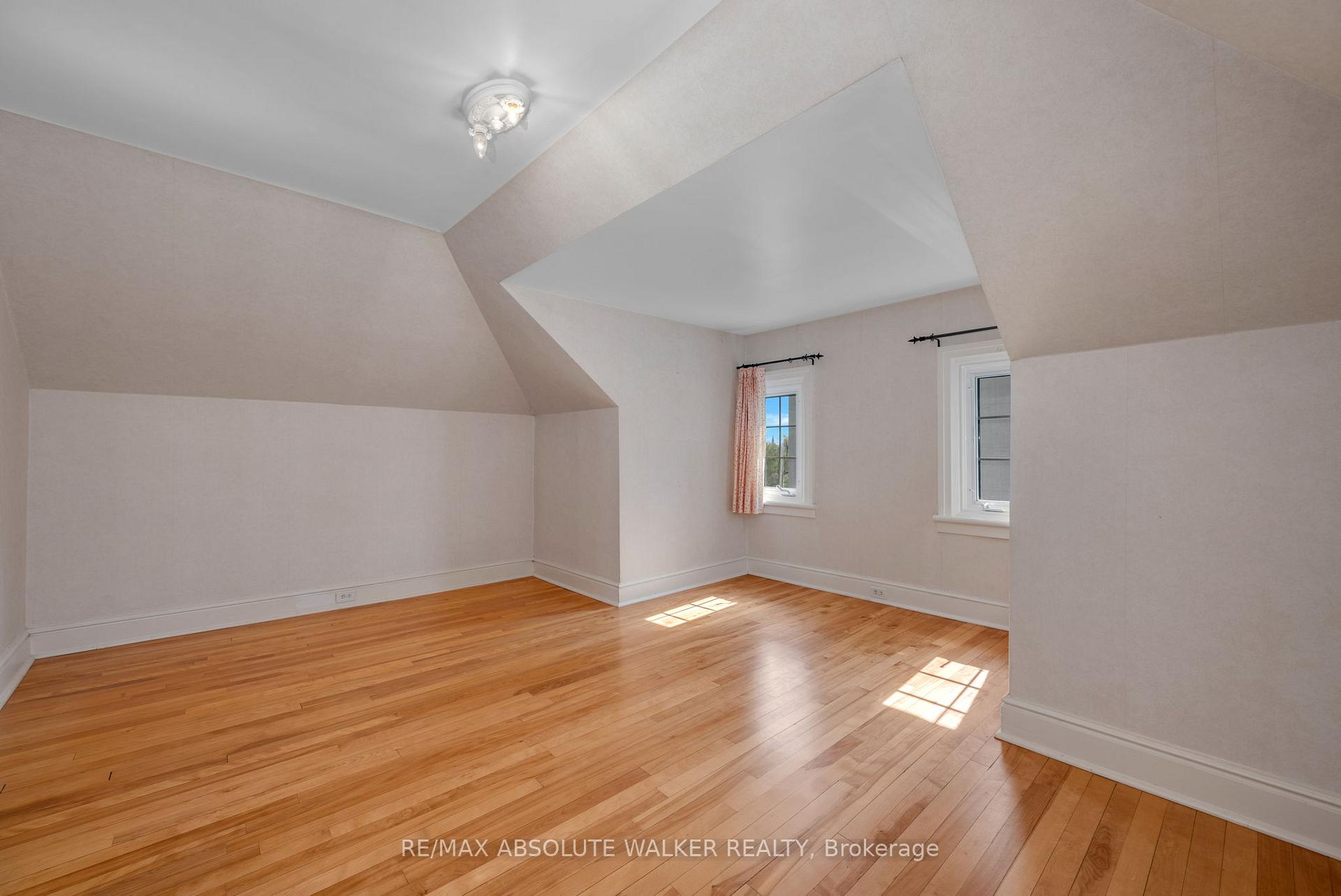 Photo 27 of 210 Rideau Terrace, Ottawa, Lindenlea — HOMEH