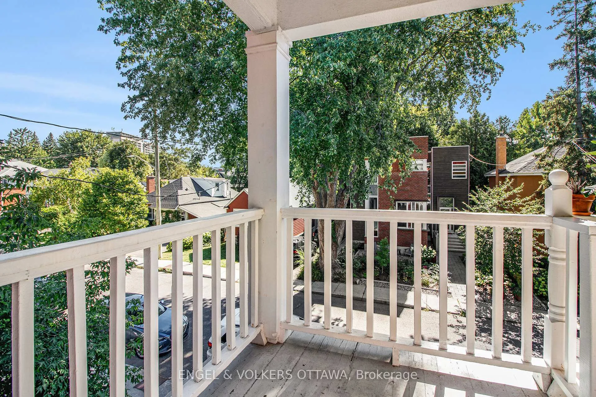 Photo 9 of Unit 1, 170 Ivy Crescent, Ottawa, Lindenlea — HOMEH