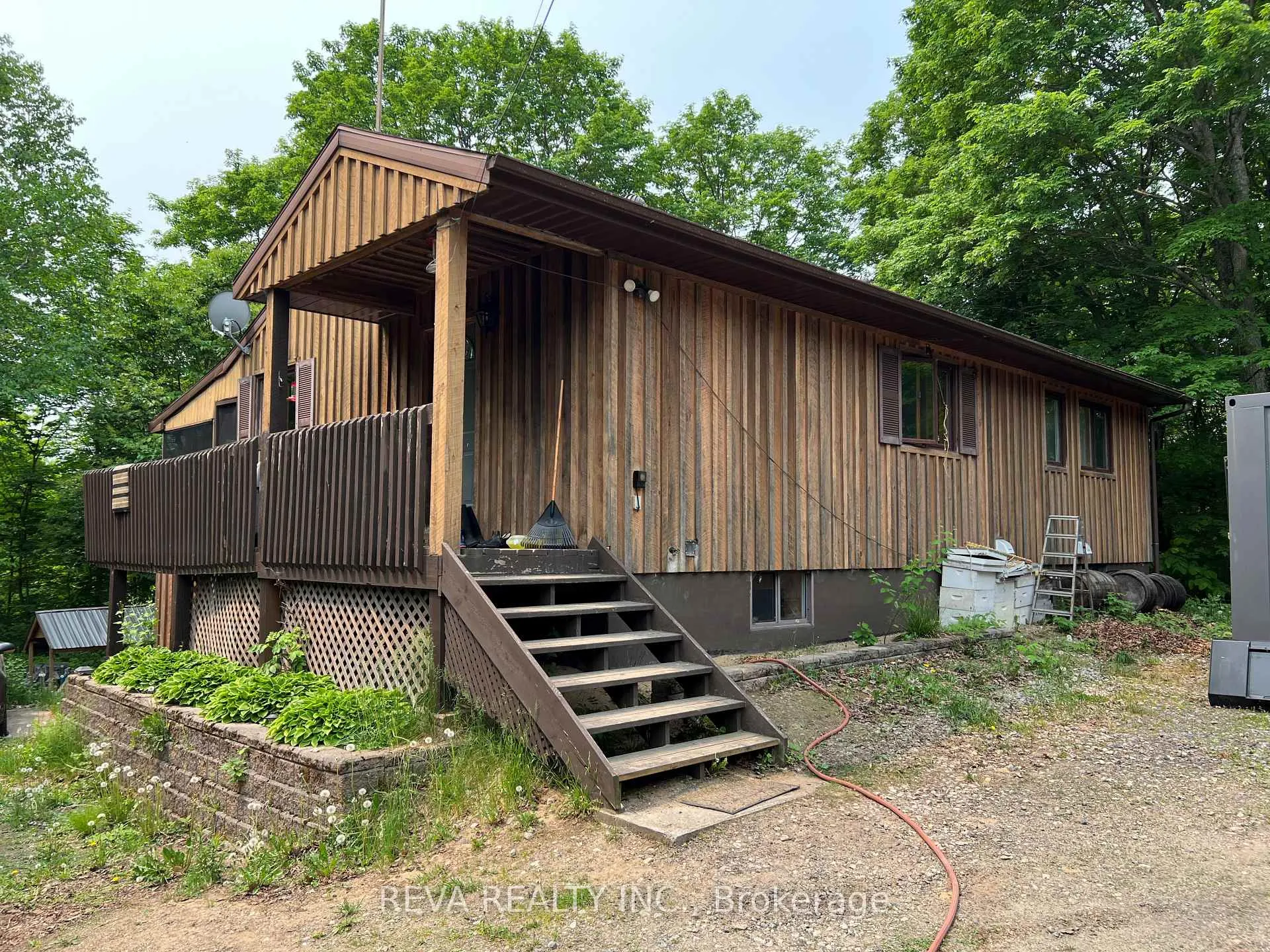 Photo of 250 Lingenfelters Road